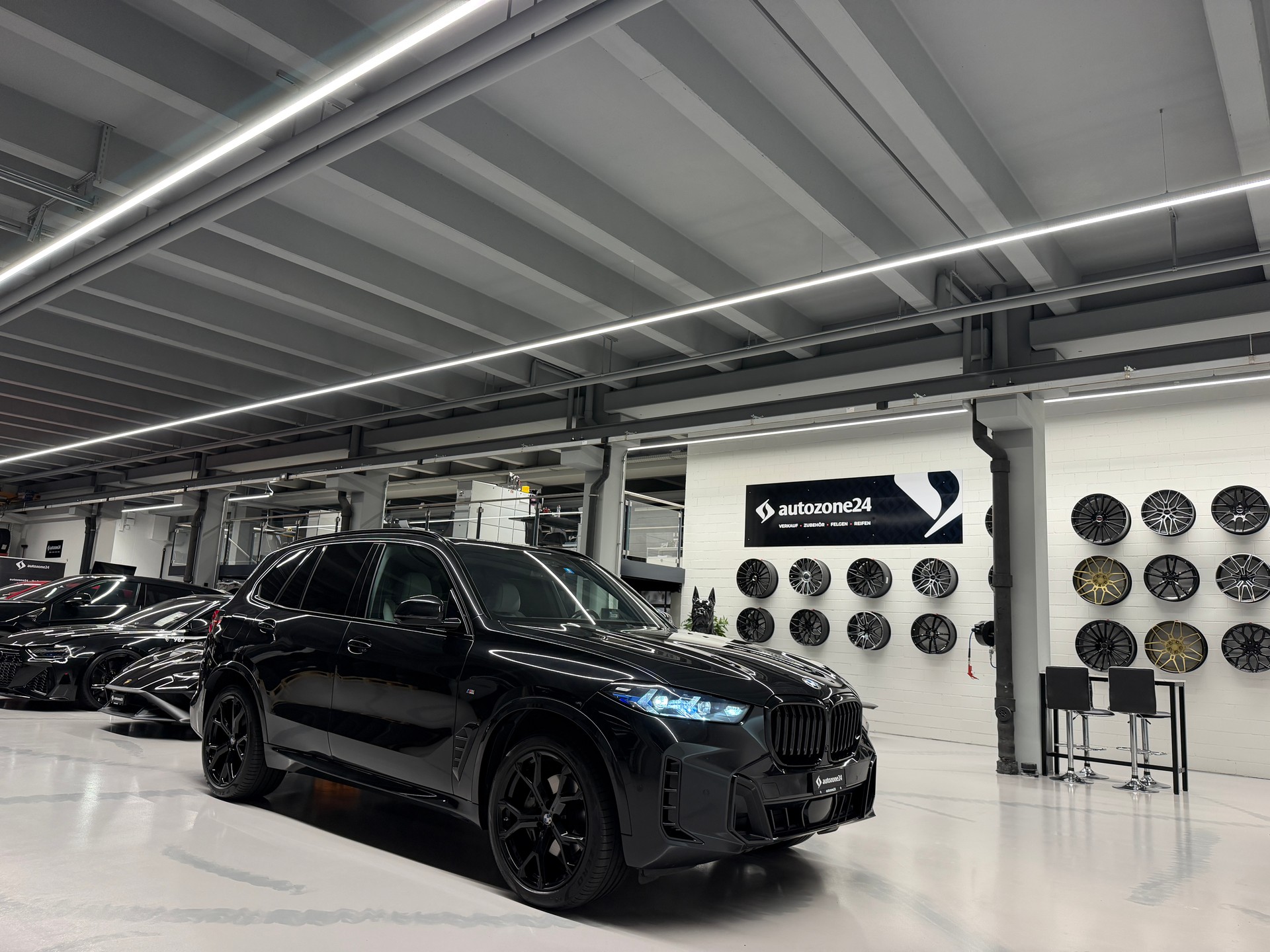 BMW X5 30d xDrive SAG *M Sport*CH-Auto*Facelift*Panorama-Glasdach*Garantie*BMW Servicegepflegt*-image-9