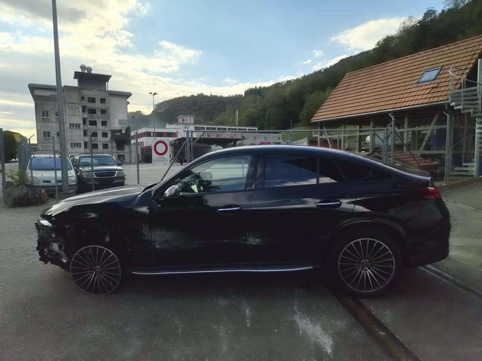 MERCEDES-BENZ GLC Coupé 220 d 4Matic 9G-Tronic-image-3