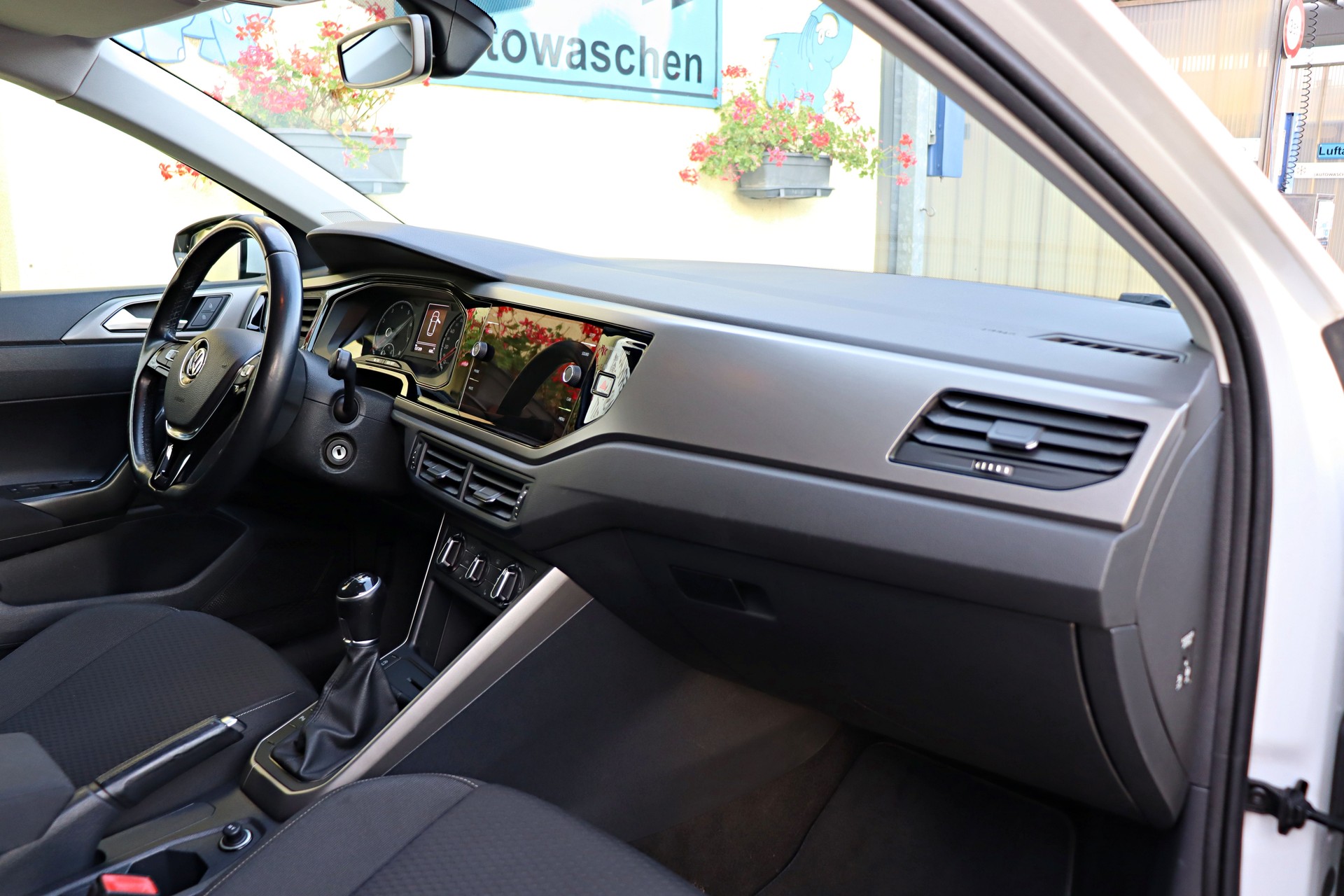 VW Polo 1.0 TSI BMT Comfortline-image-7