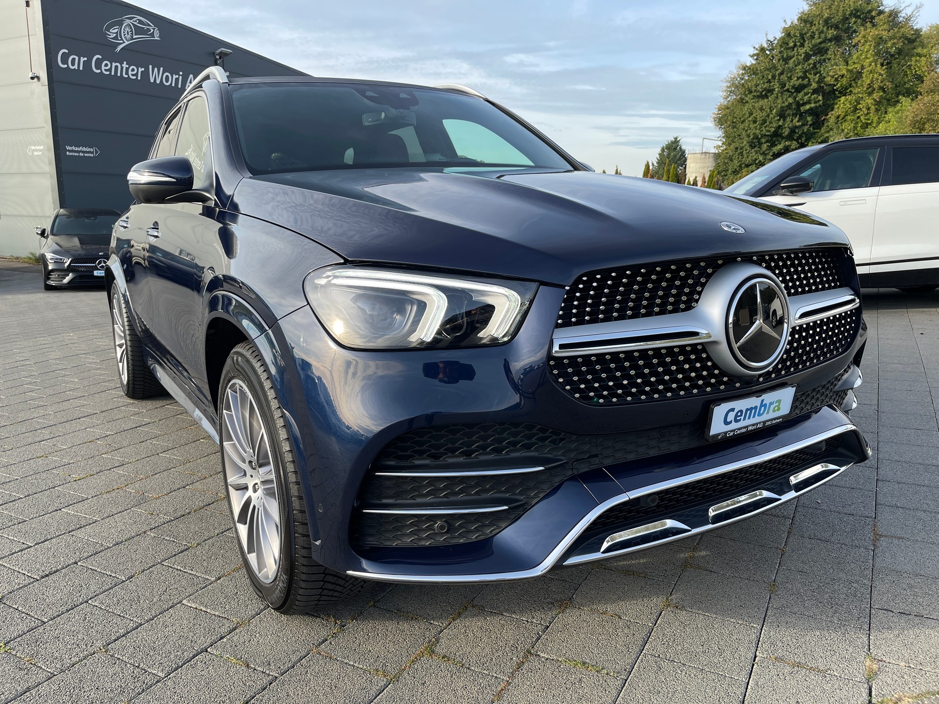 MERCEDES-BENZ GLE 450 4Matic AMG Line 9G-Tronic-image-5