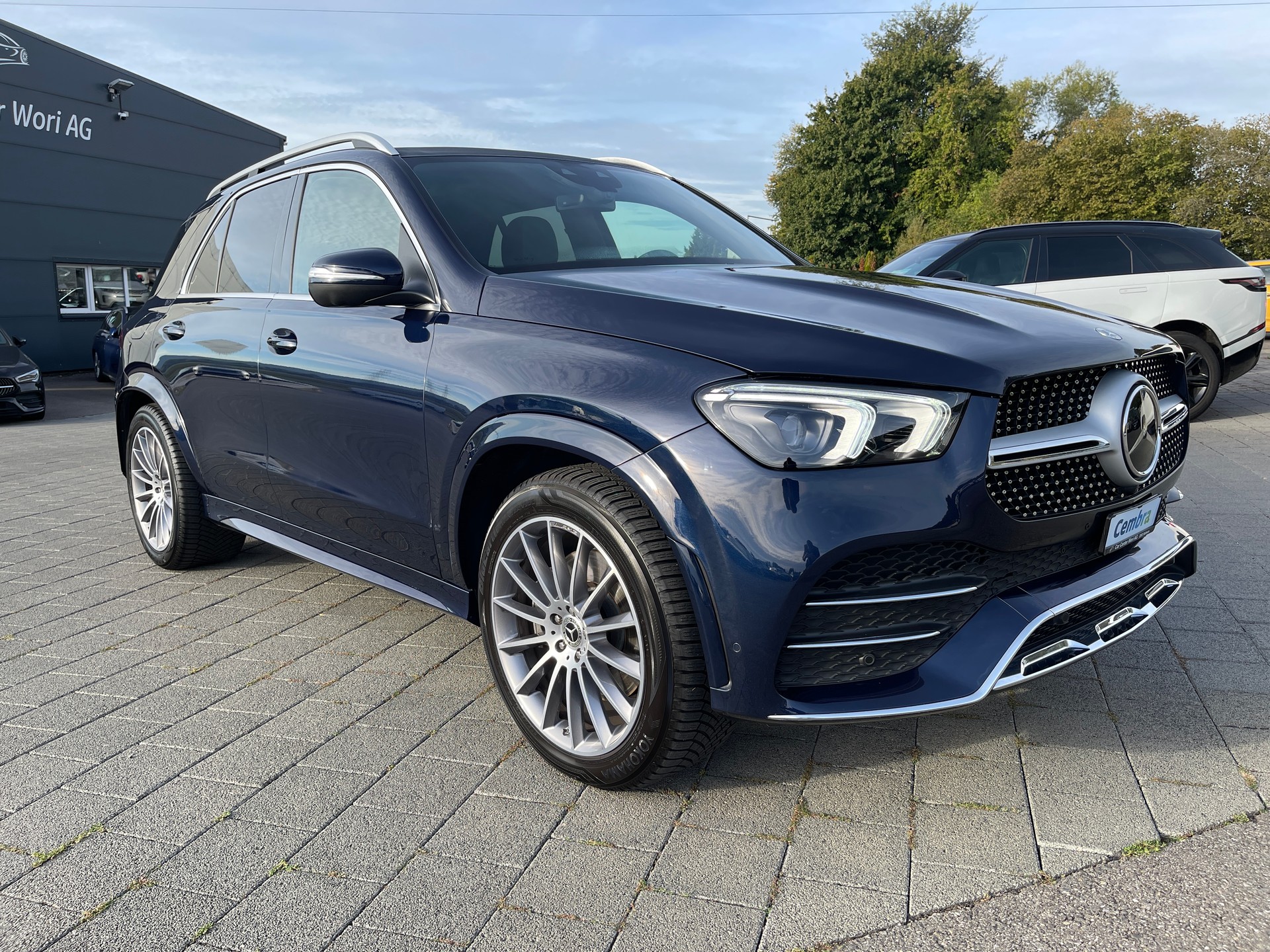 MERCEDES-BENZ GLE 450 4Matic AMG Line 9G-Tronic-image-4