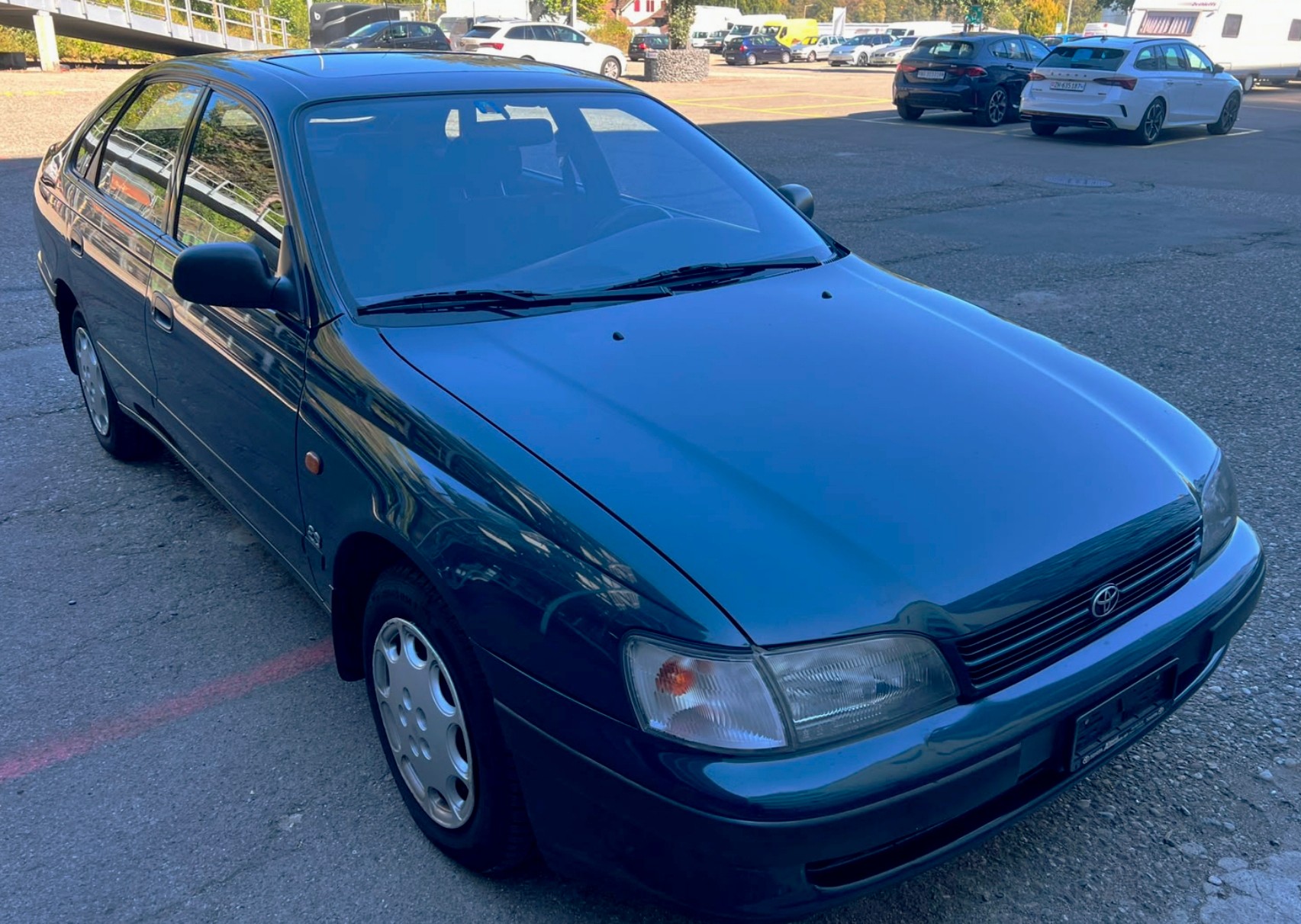 TOYOTA Carina E 2.0 GLi Liftback-image-1