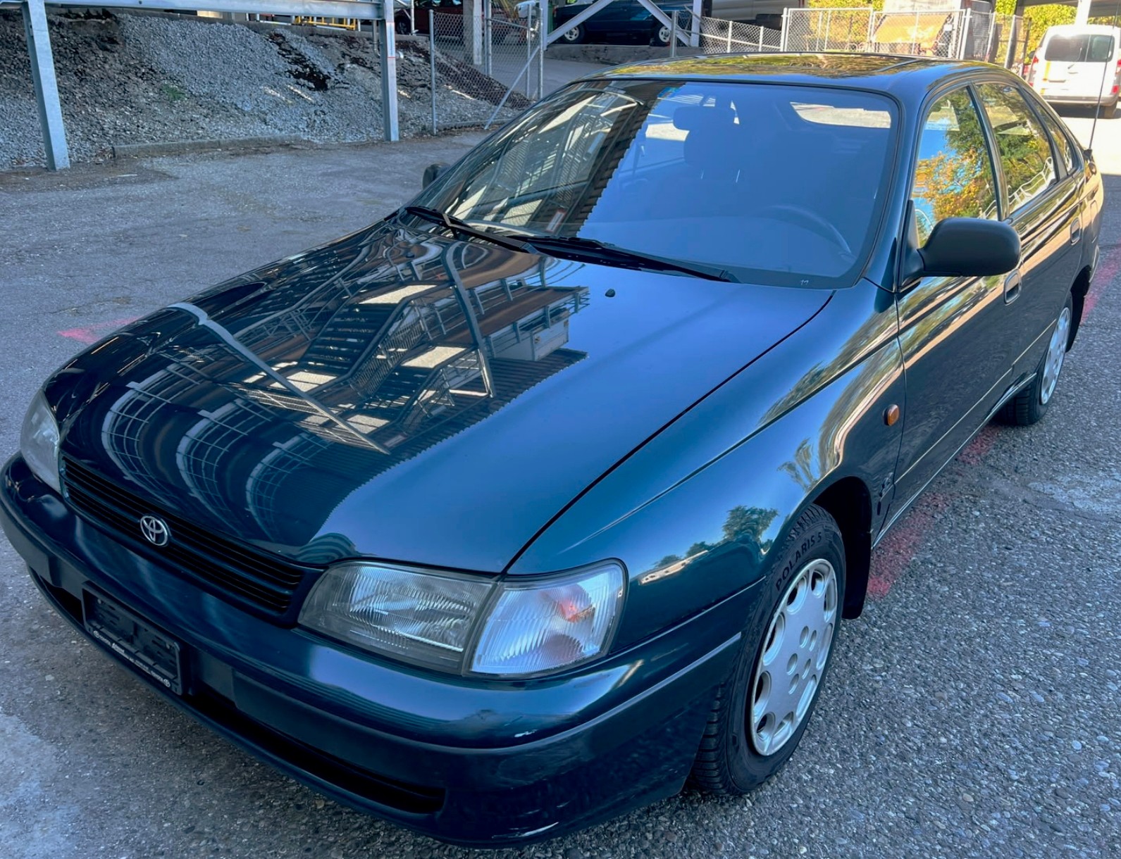 TOYOTA Carina E 2.0 GLi Liftback-image-2