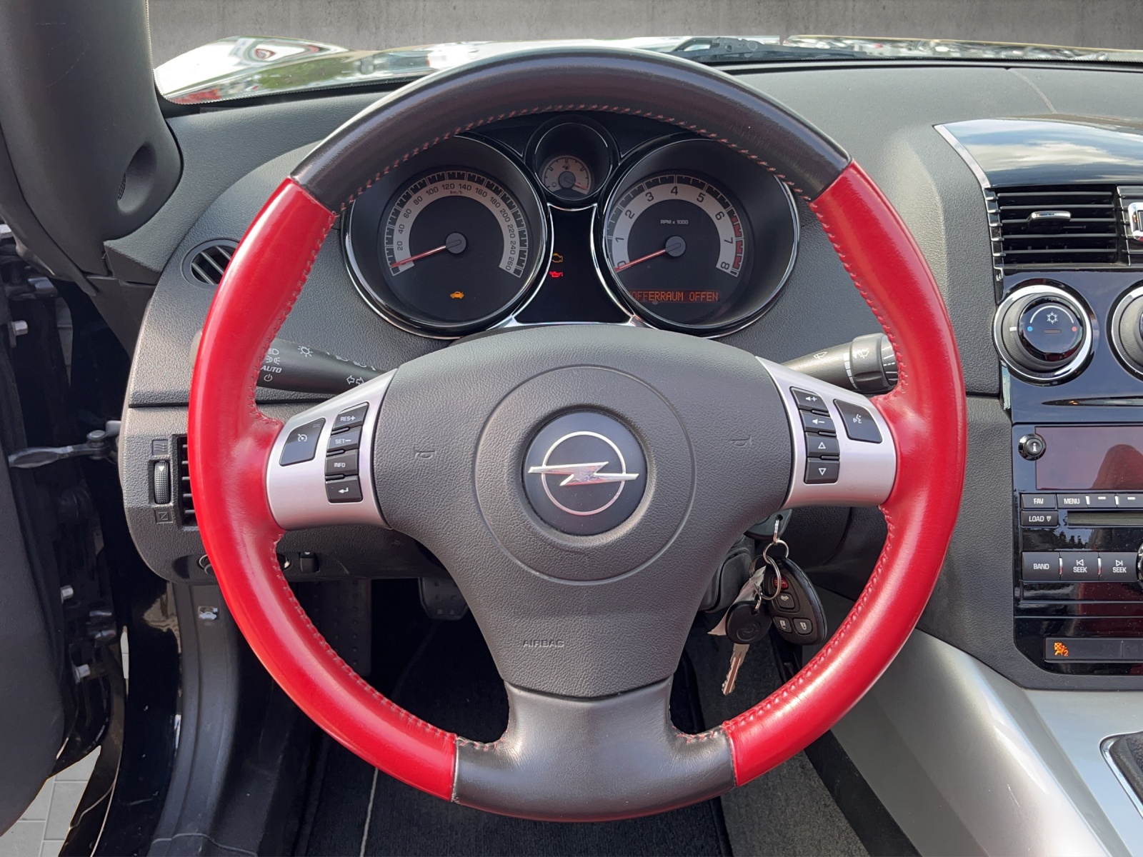 OPEL GT 2.0 16V Turbo-image-11