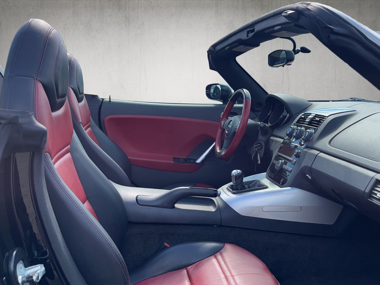 OPEL GT 2.0 16V Turbo-image-12