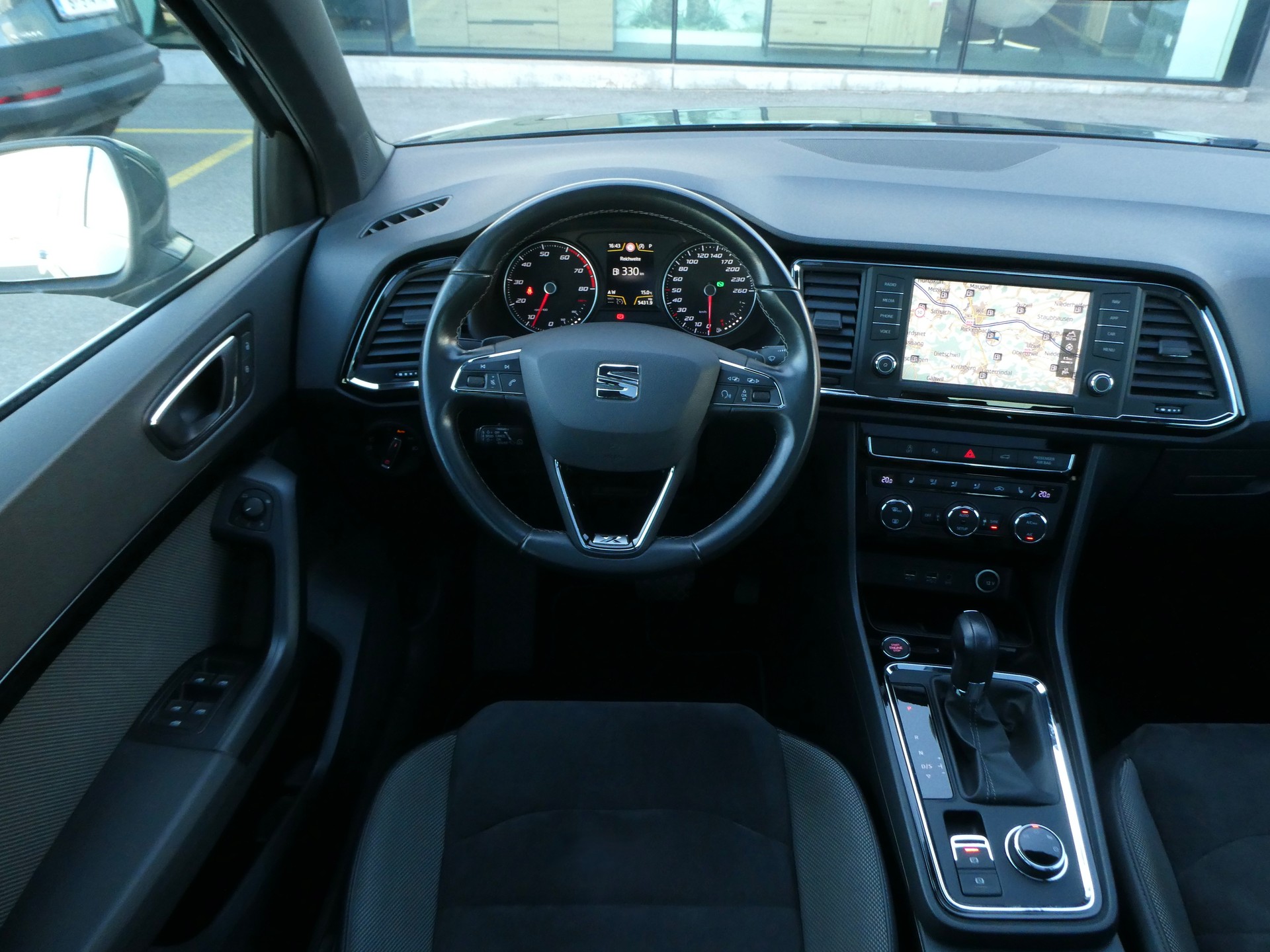 SEAT Ateca 1.4 TSI Xcellence DSG-image-13