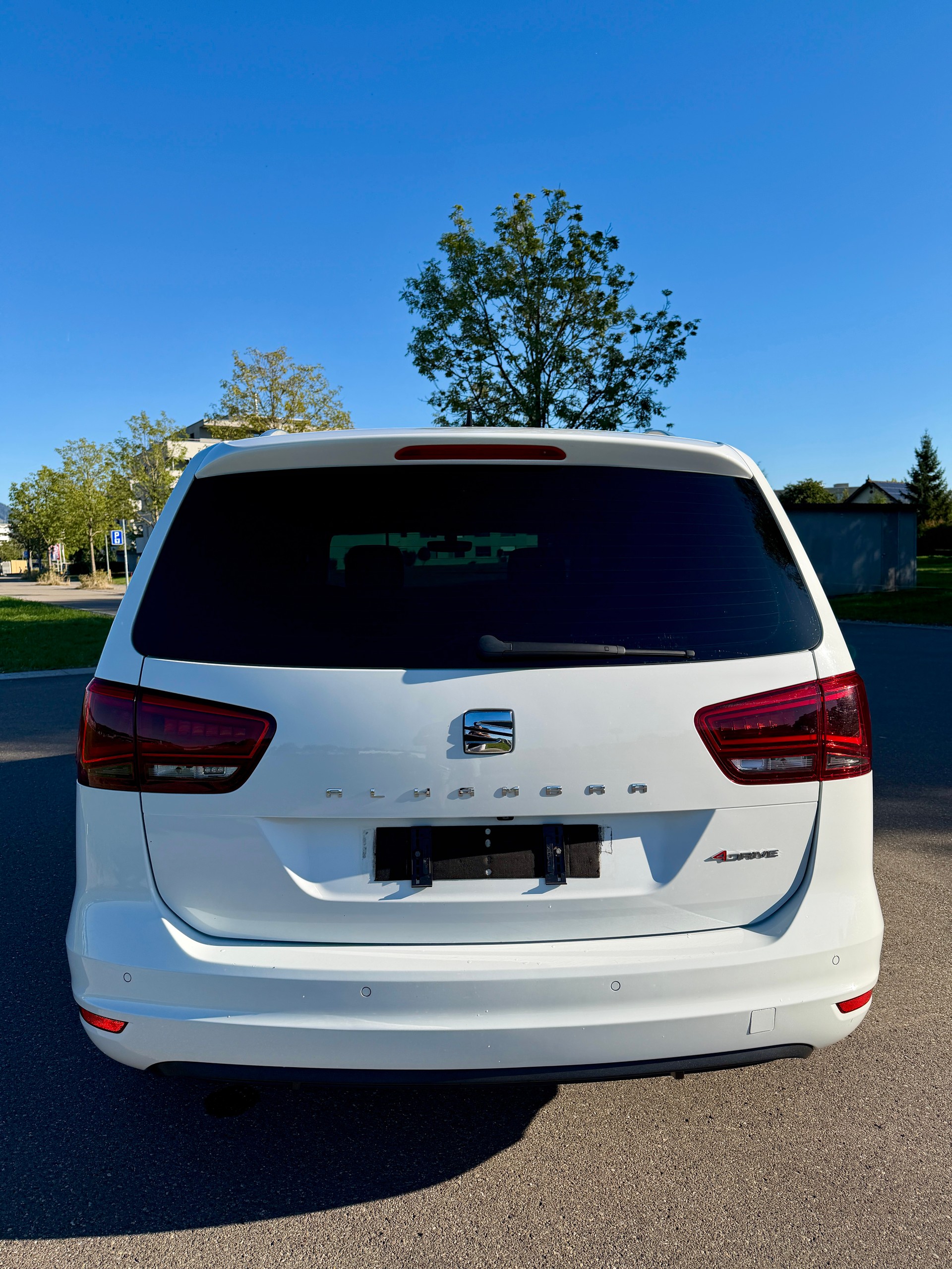 SEAT Alhambra 2.0 TDI Style 4Drive-image-4