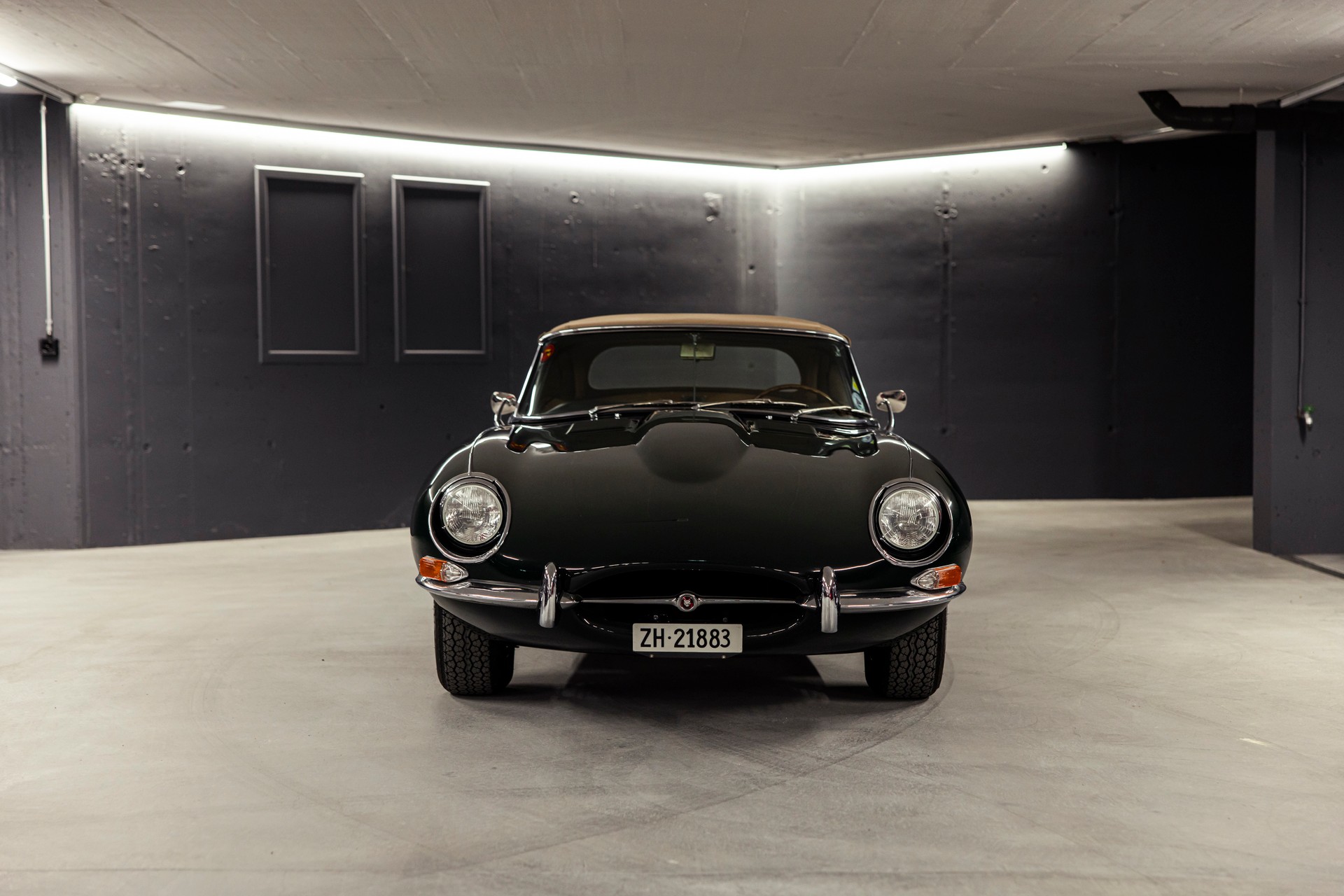 JAGUAR E 4.2 L Cabrio Serie 1.5 Veteranfahrzeug-image-7