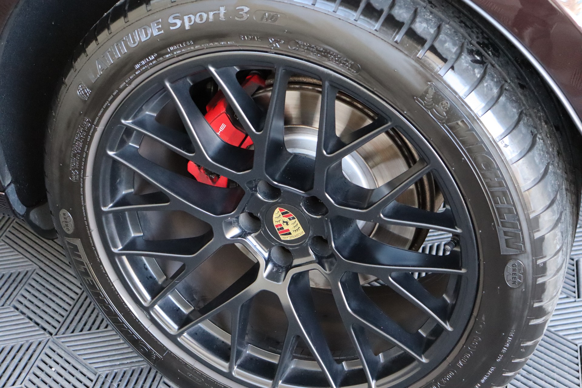 PORSCHE Macan GTS PDK-image-7