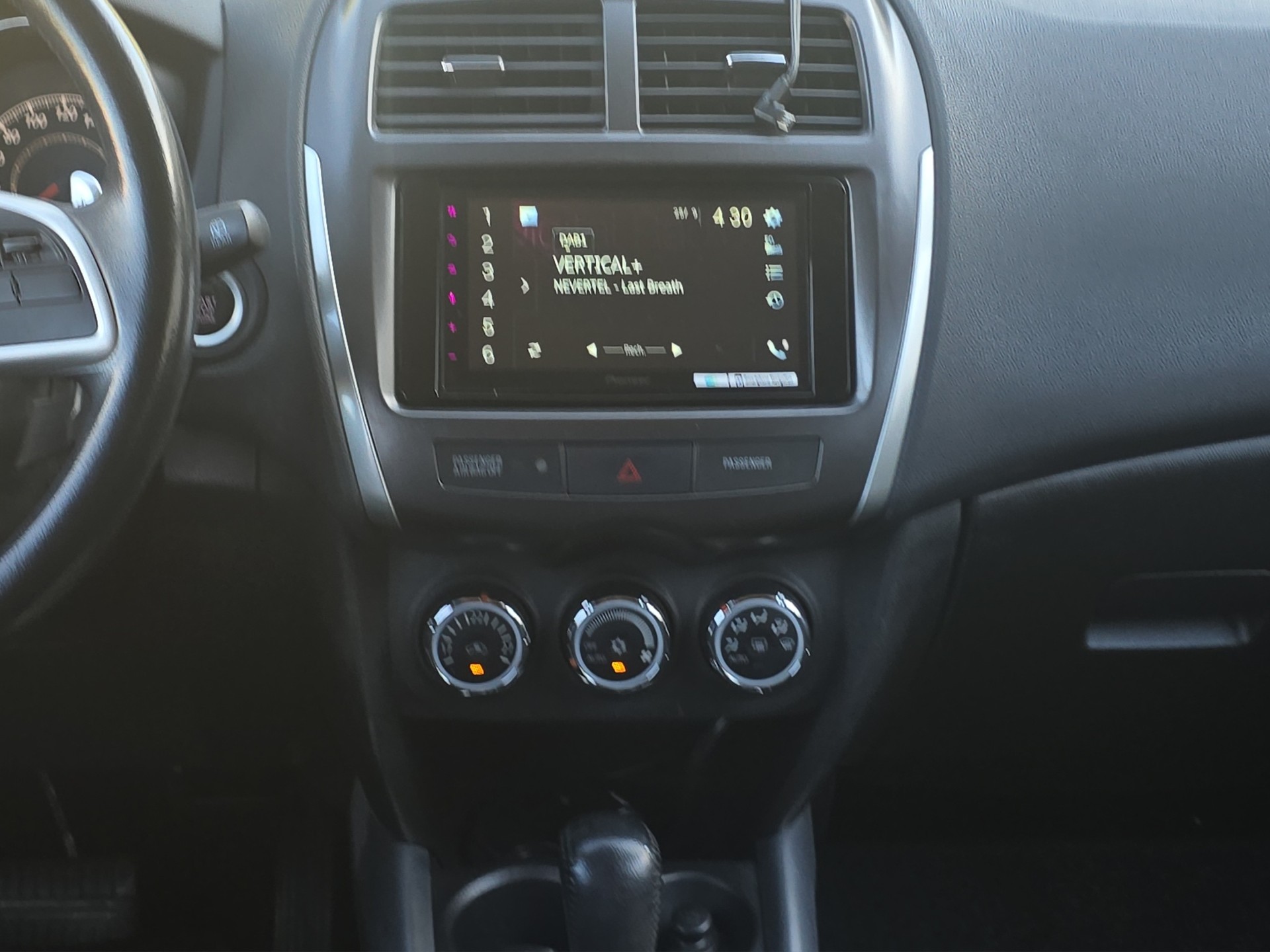 MITSUBISHI ASX 2.2 DID Intense 4WD Automatic-image-11