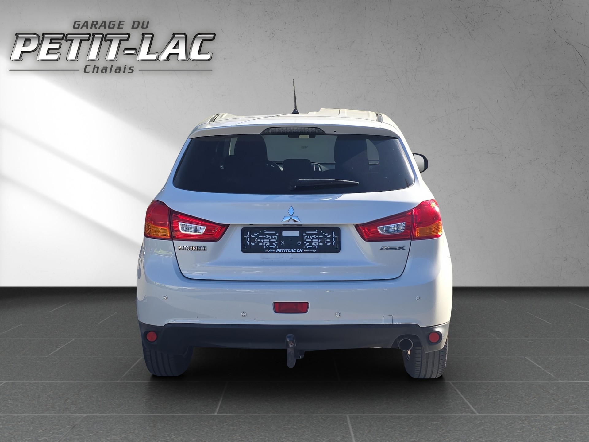 MITSUBISHI ASX 2.2 DID Intense 4WD Automatic-image-7