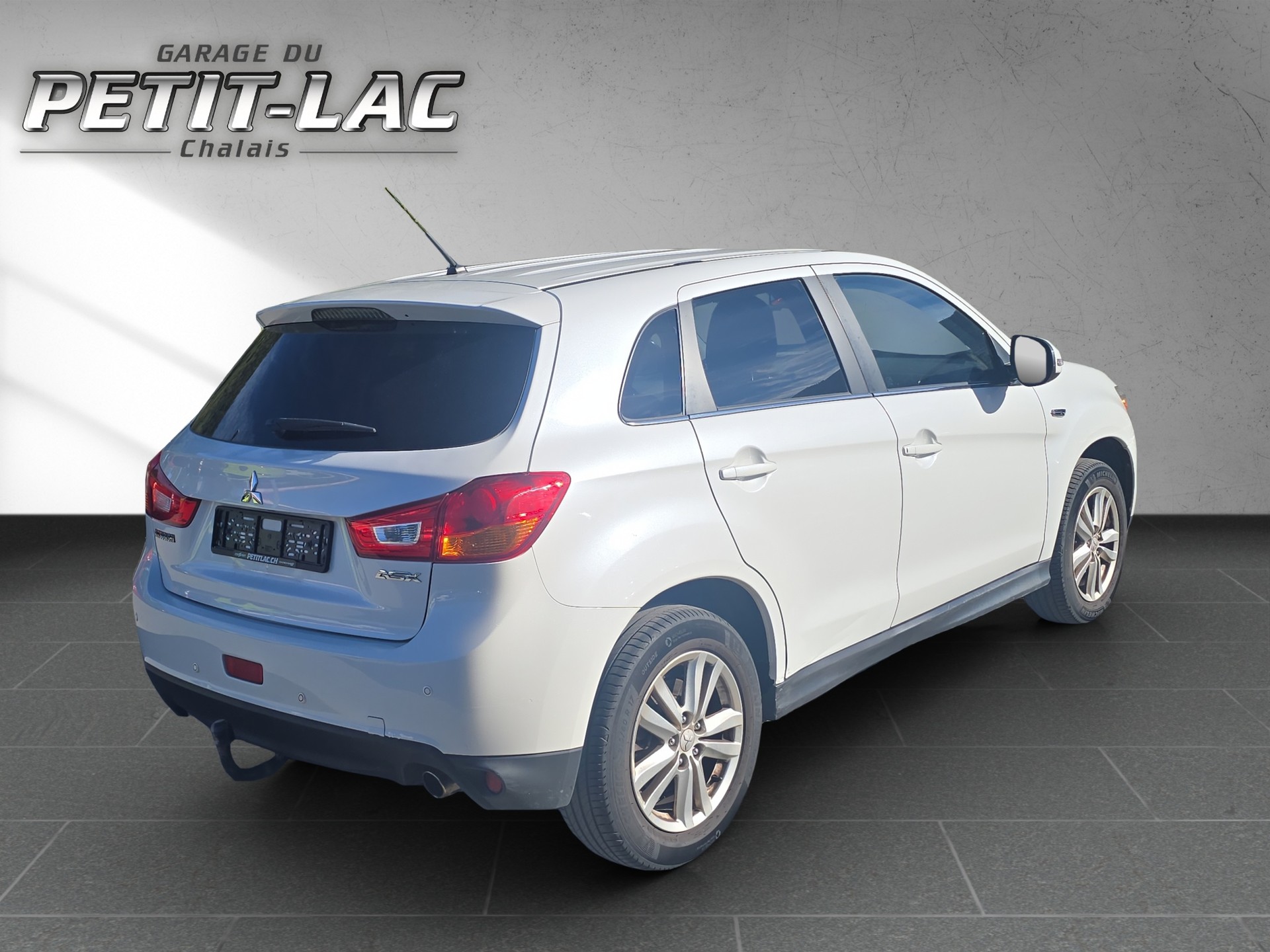 MITSUBISHI ASX 2.2 DID Intense 4WD Automatic-image-5