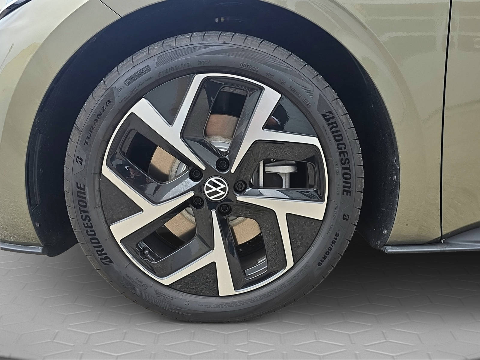 VW VW ID.3 NEO-image-5