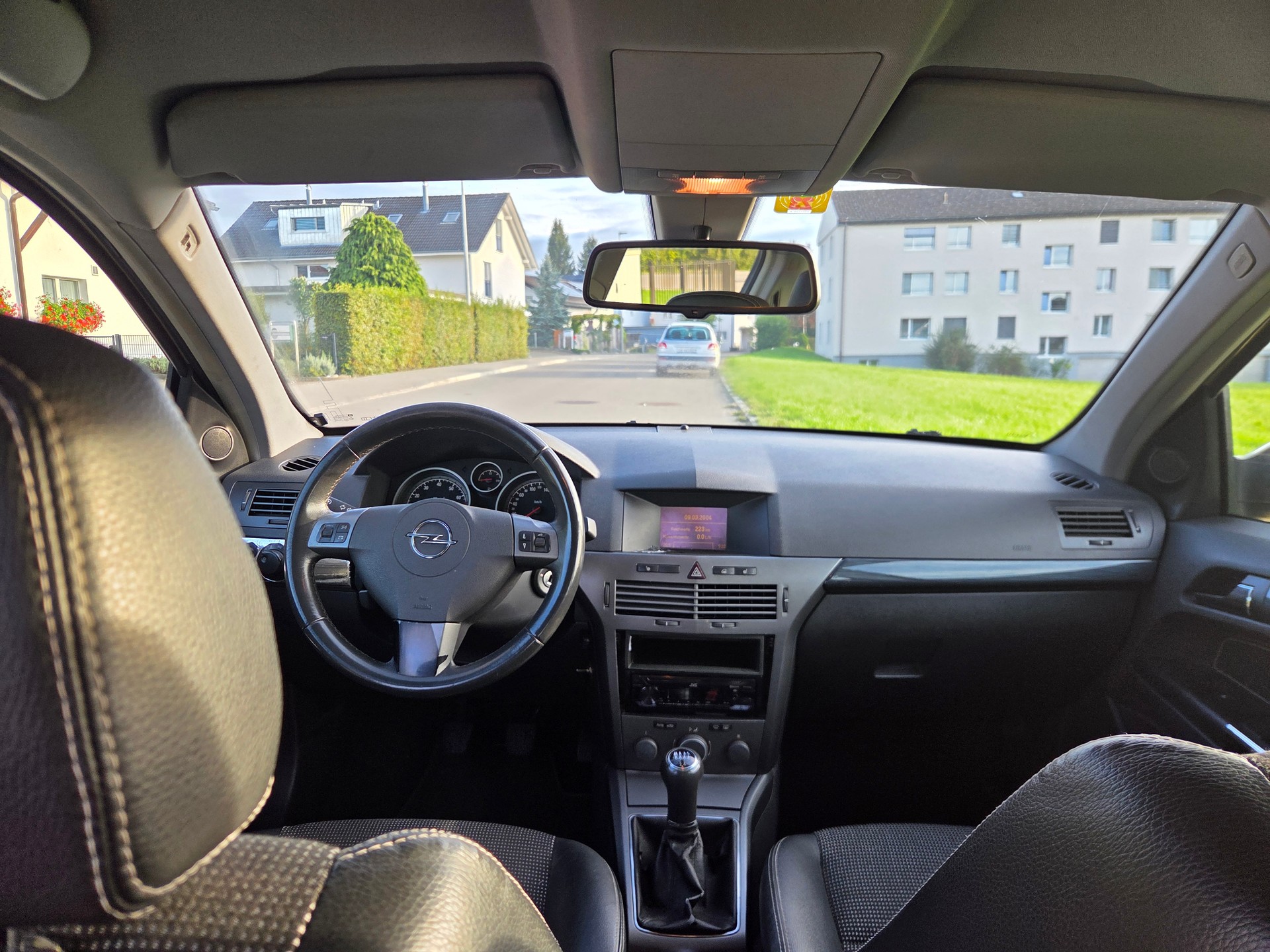 OPEL 1.8i 16V 125 Cosmo-image-2