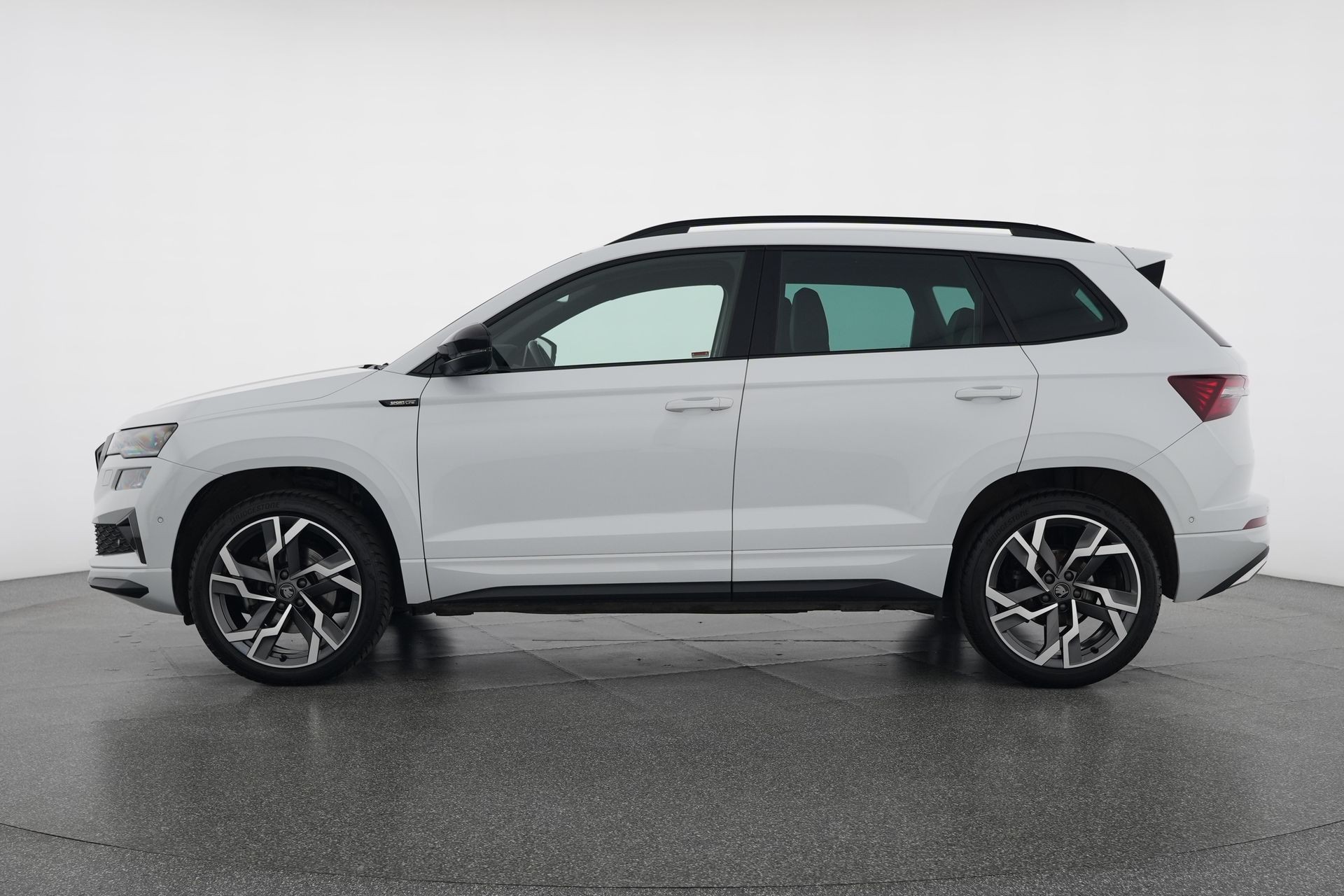 SKODA Karoq 2.0 TSI SportLine 4x4 DSG-showroom-element-2