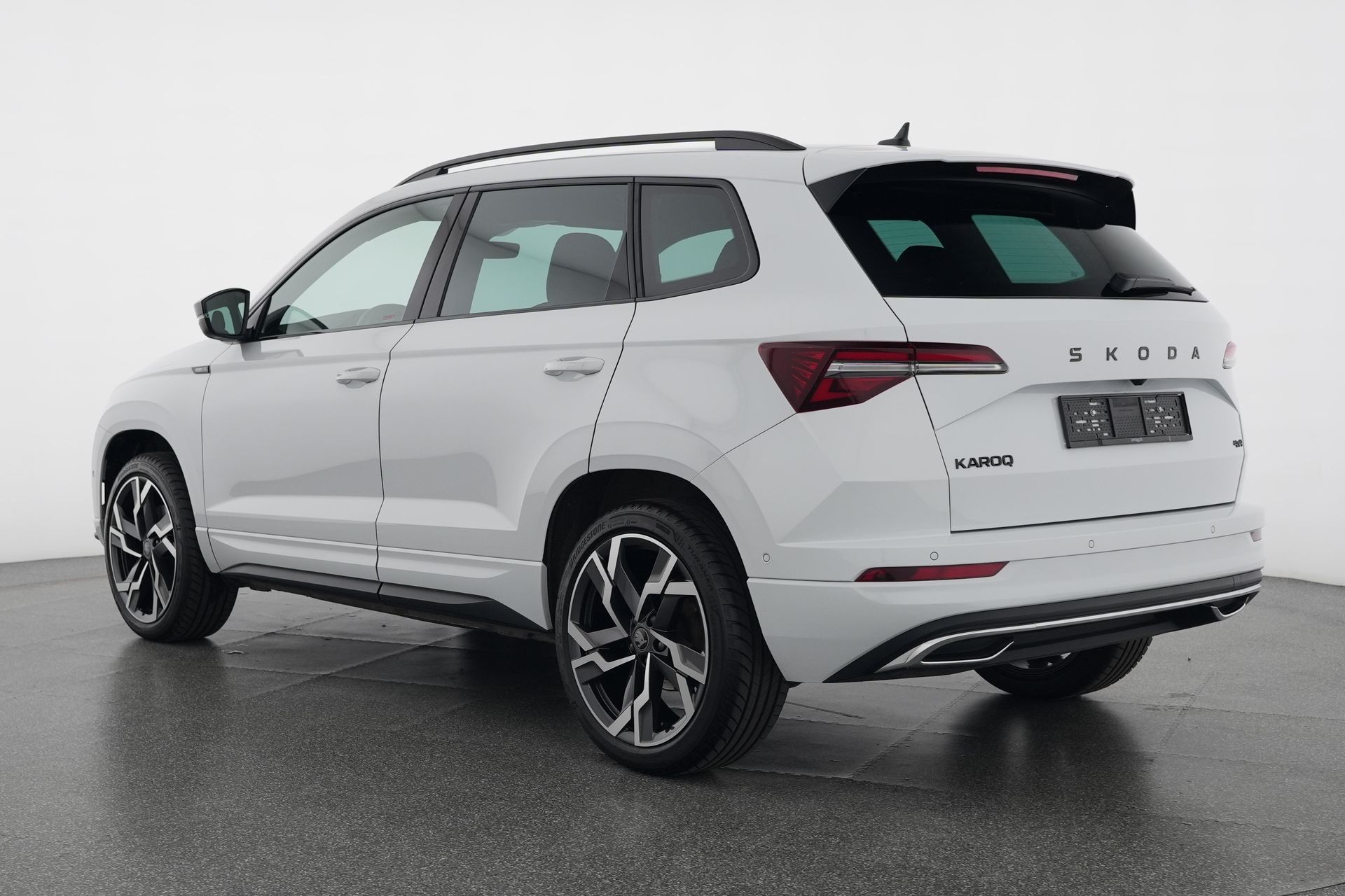 SKODA Karoq 2.0 TSI SportLine 4x4 DSG-showroom-element-3