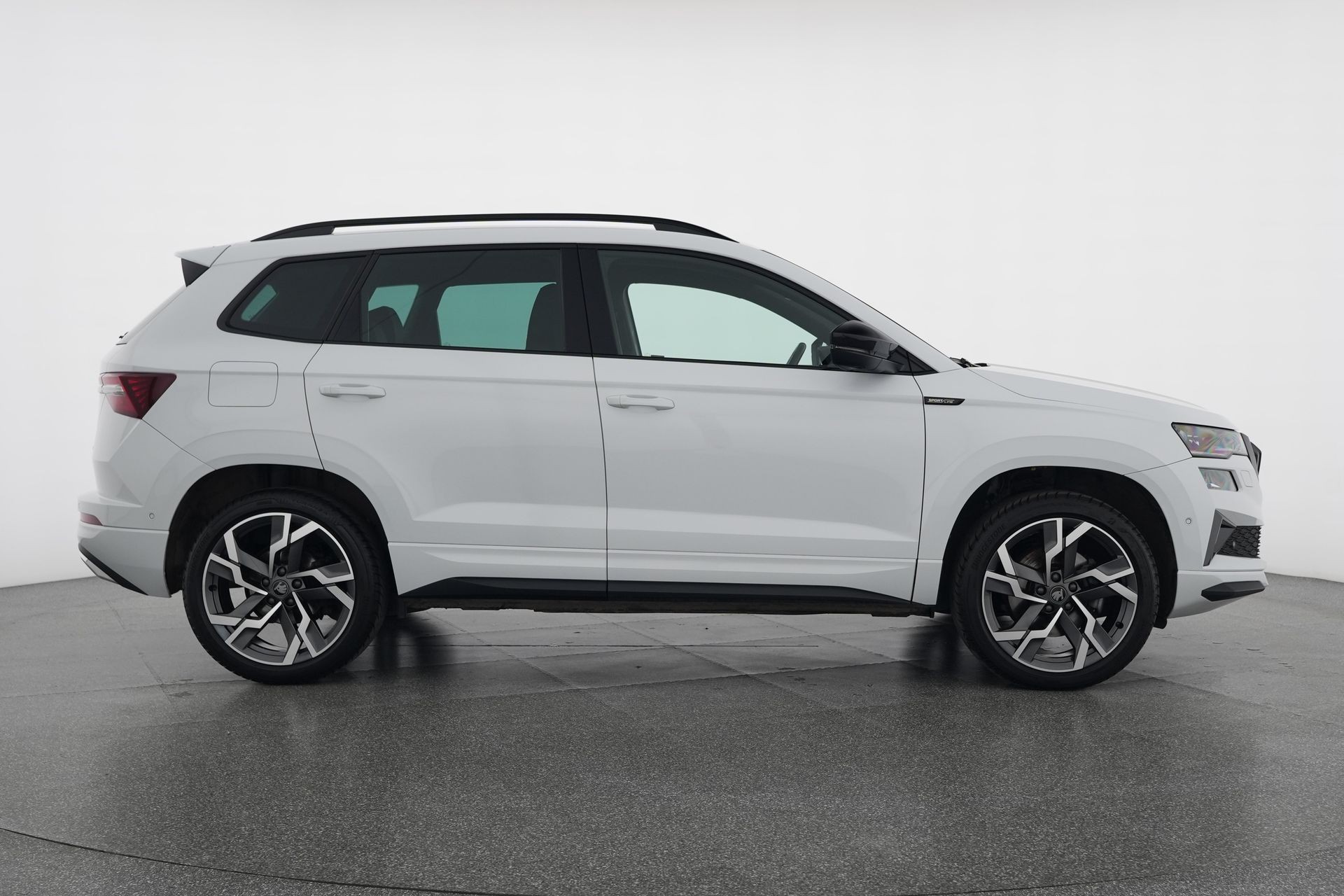 SKODA Karoq 2.0 TSI SportLine 4x4 DSG-image-5