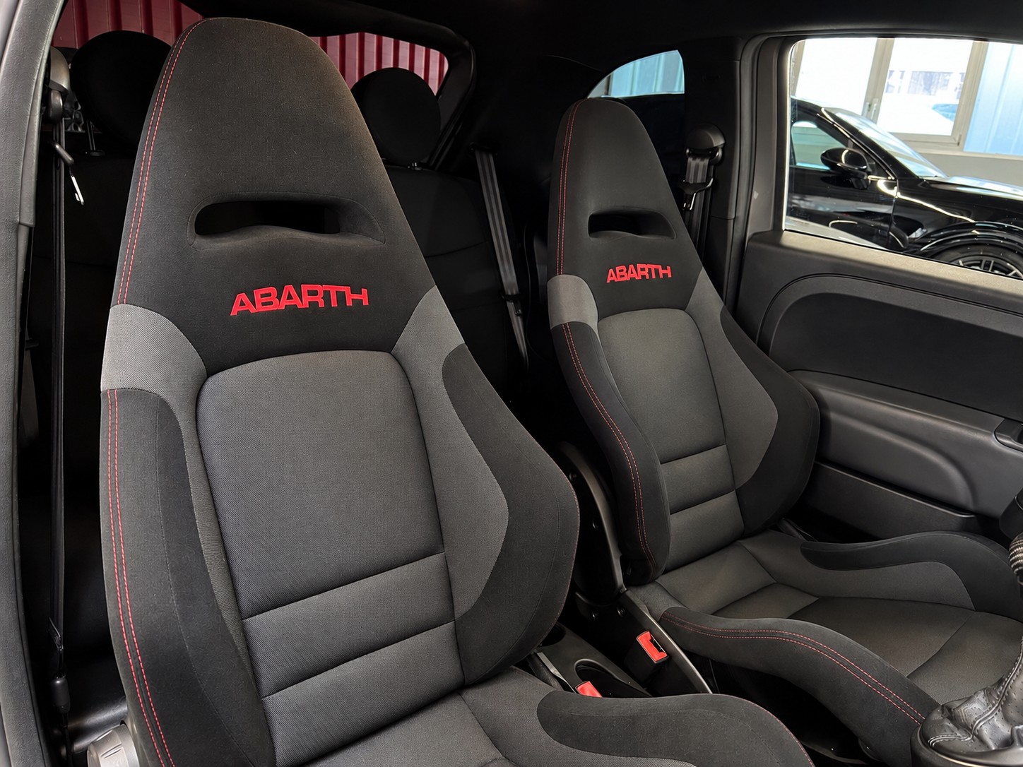 FIAT 595 1.4 16V Turbo Abarth Turismo-image-6