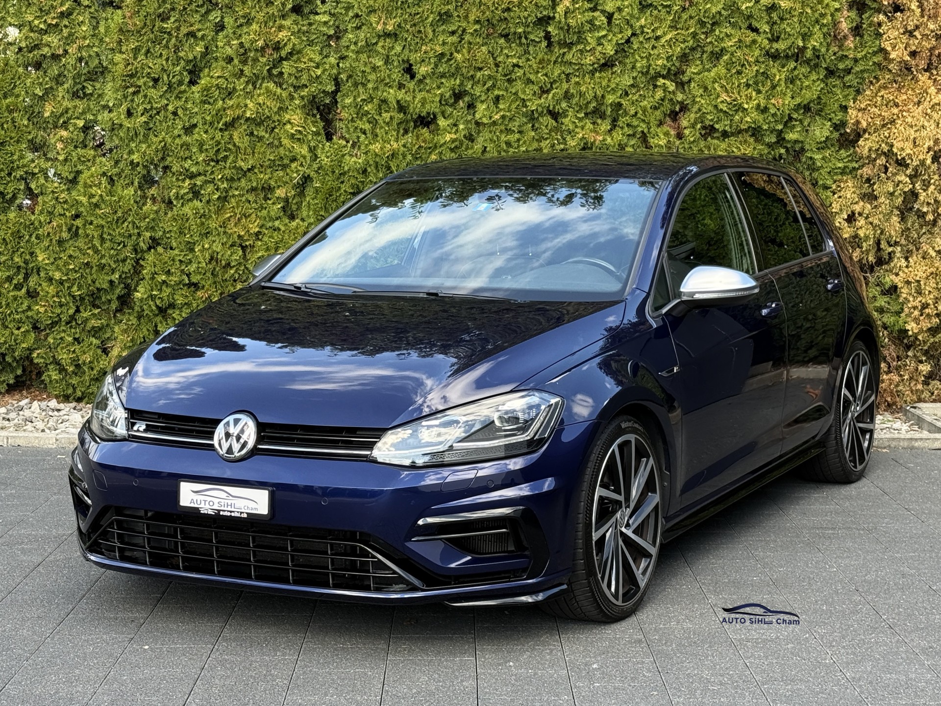 VW Golf 2.0 TSI R 4Motion DSG / Frisch ab MFK / Digital Display-image-0