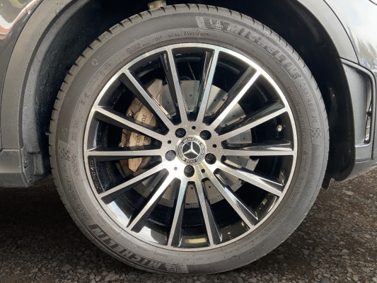 MERCEDES-BENZ GLC 220 d 4M 9G-Tronic-image-7