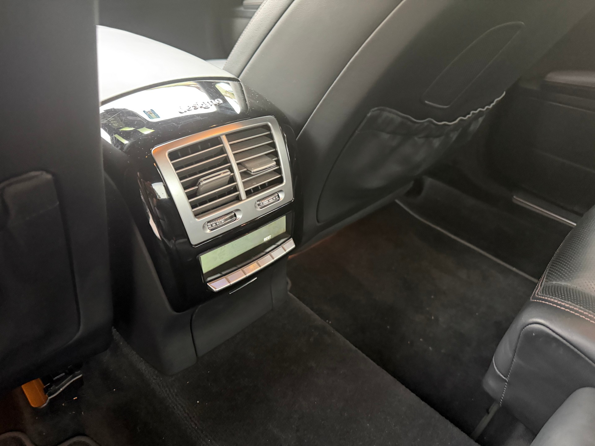 MERCEDES-BENZ S 500 L BlueEfficiency SS 4Matic 7G-Tronic-image-14