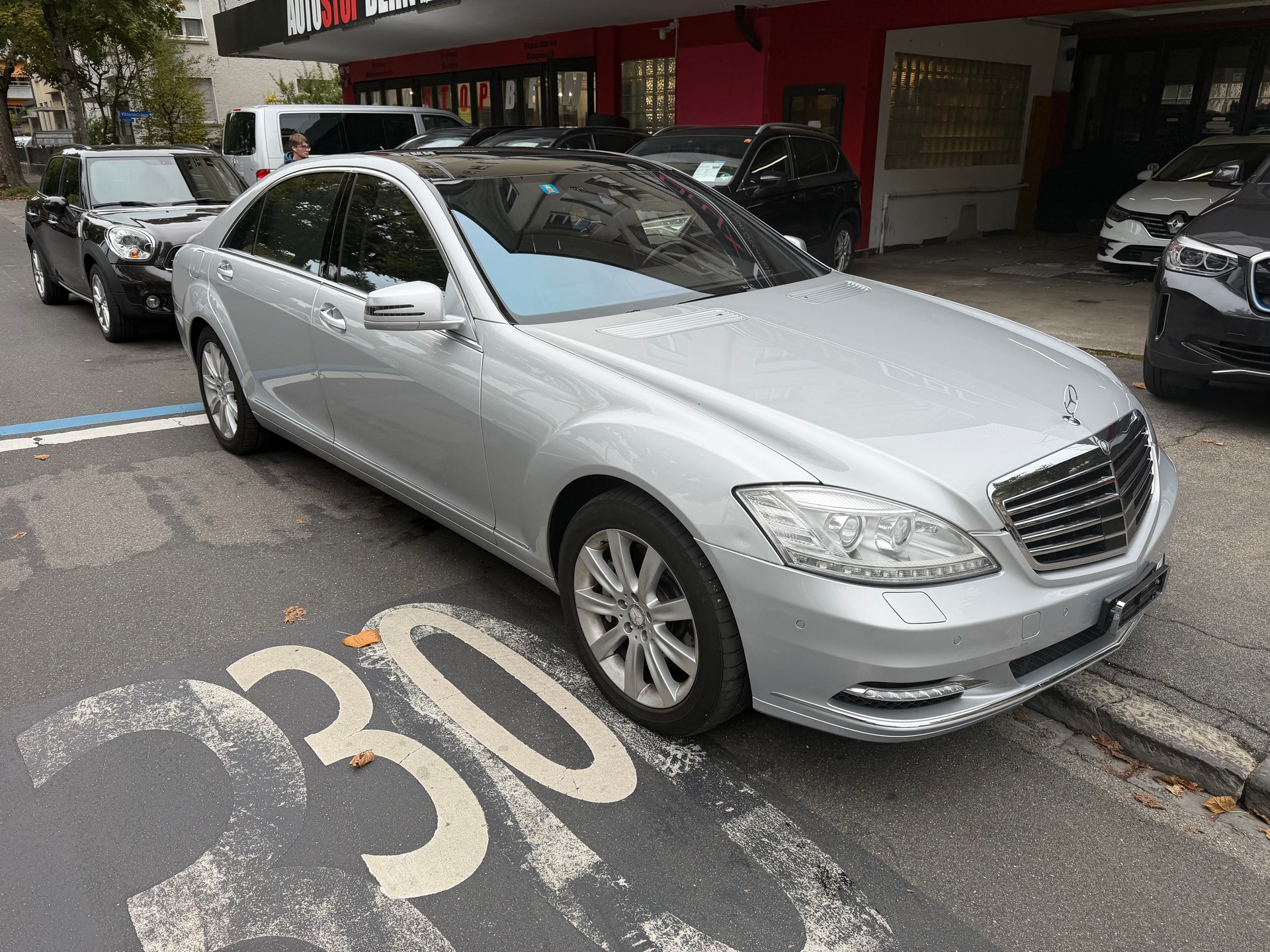 MERCEDES-BENZ S 500 L BlueEfficiency SS 4Matic 7G-Tronic-image-2