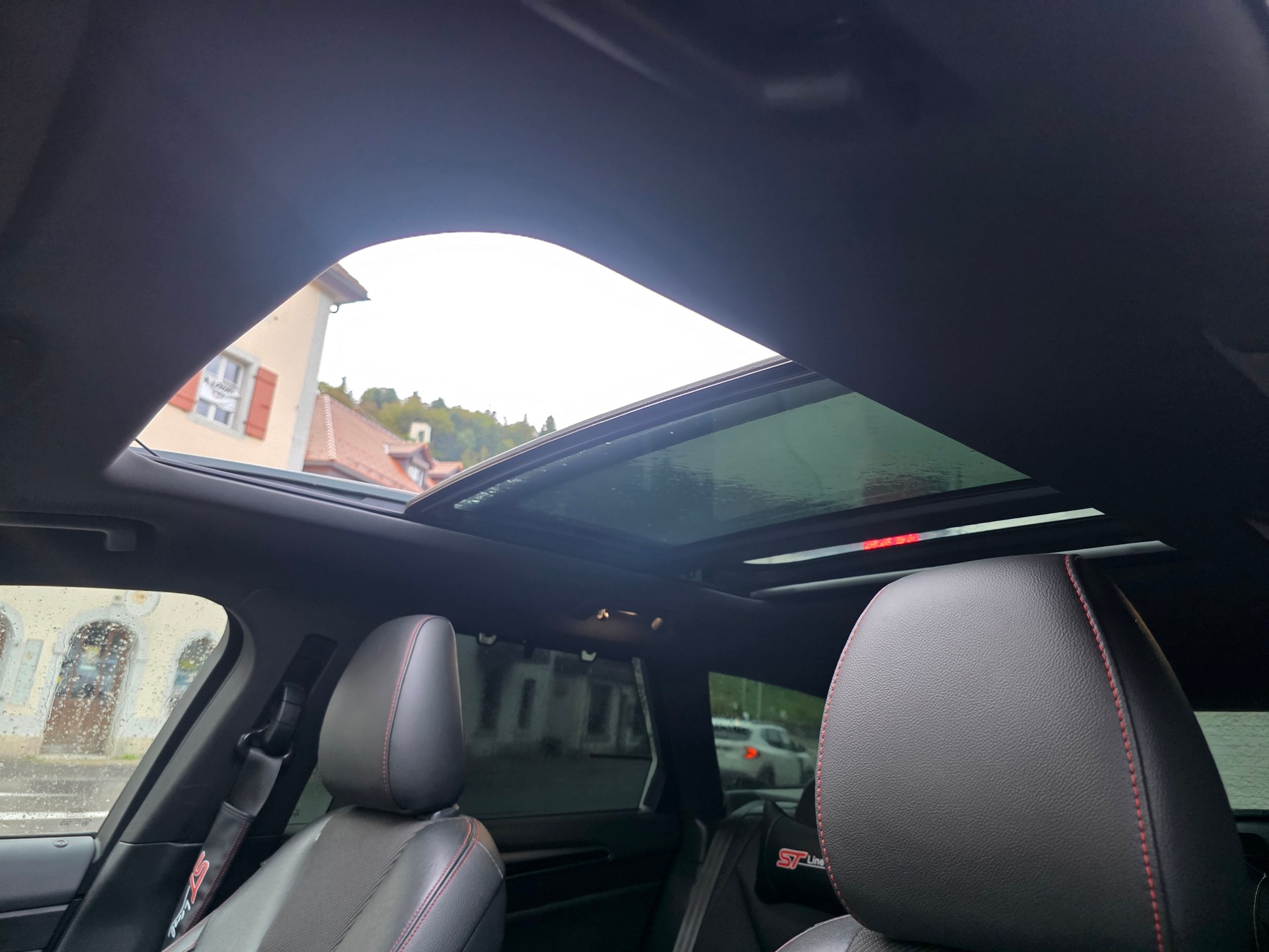 FORD Mondeo 2.0 TDCi ST-Line PowerShift-image-9