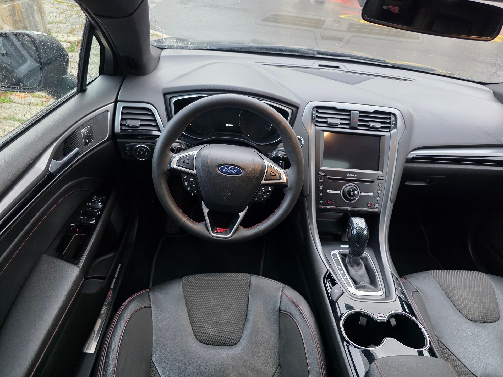 FORD Mondeo 2.0 TDCi ST-Line PowerShift-image-7