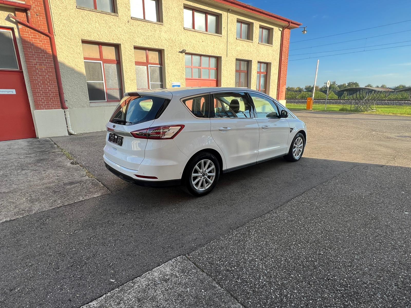 FORD S-Max 2.0 TDCi Titanium PowerShift-image-8