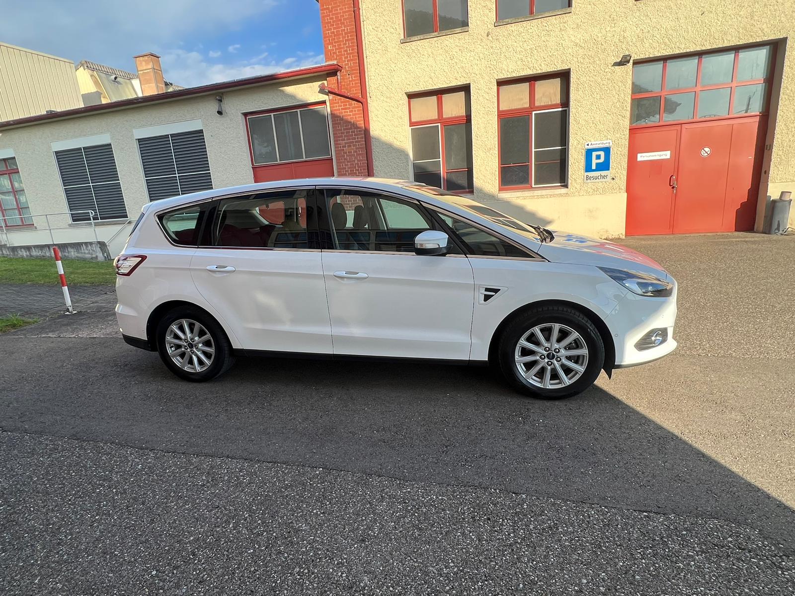 FORD S-Max 2.0 TDCi Titanium PowerShift-image-5