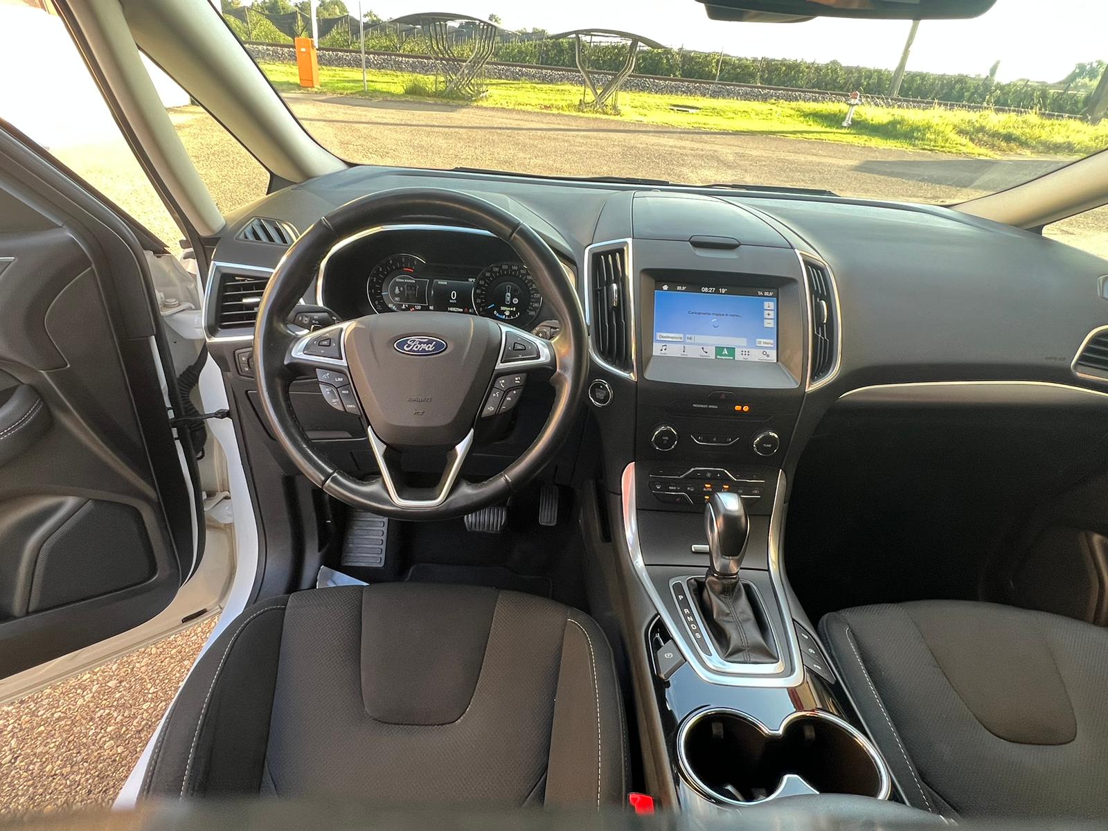 FORD S-Max 2.0 TDCi Titanium PowerShift-image-9
