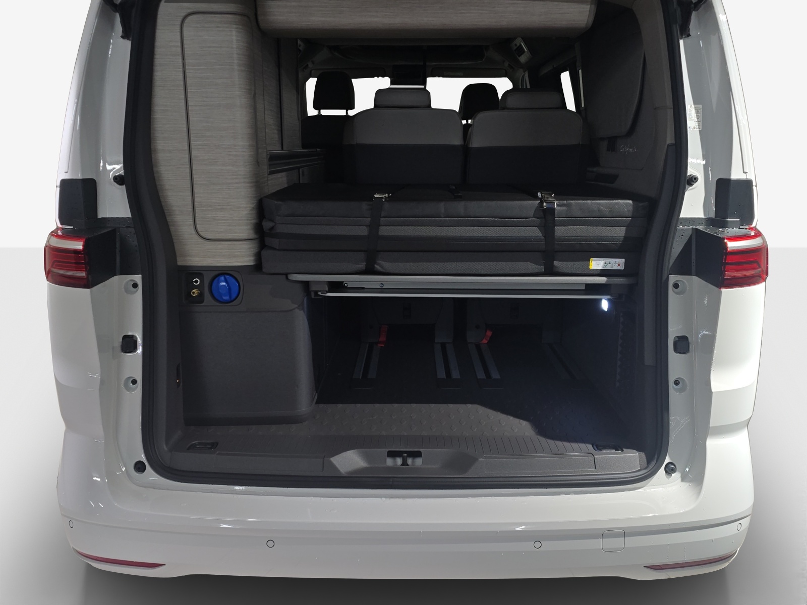 VW California 2.0 TDI Beach Ocean-image-12