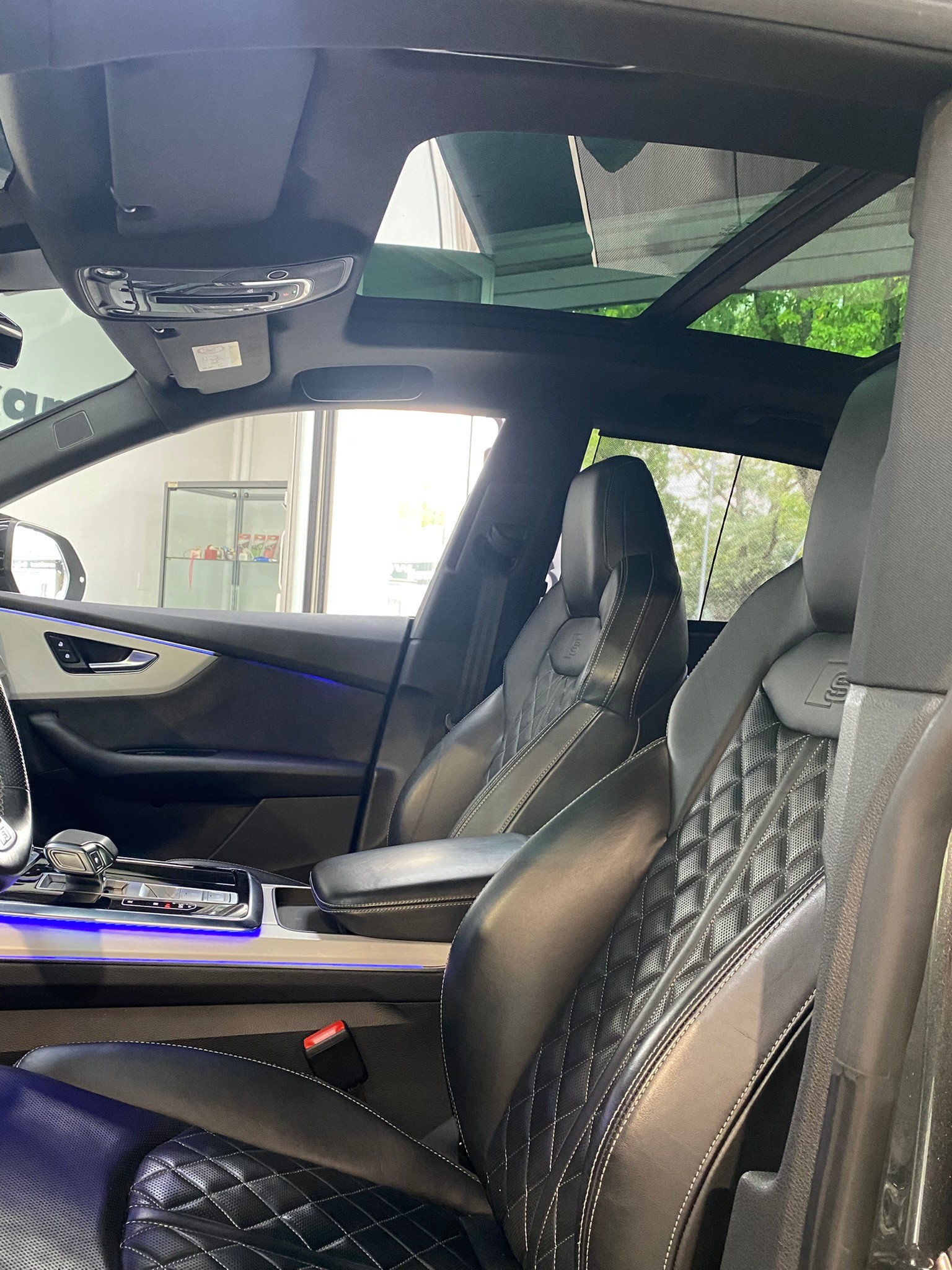 AUDI Q8 60 TFSI e quattro PHEV tiptronic-image-20