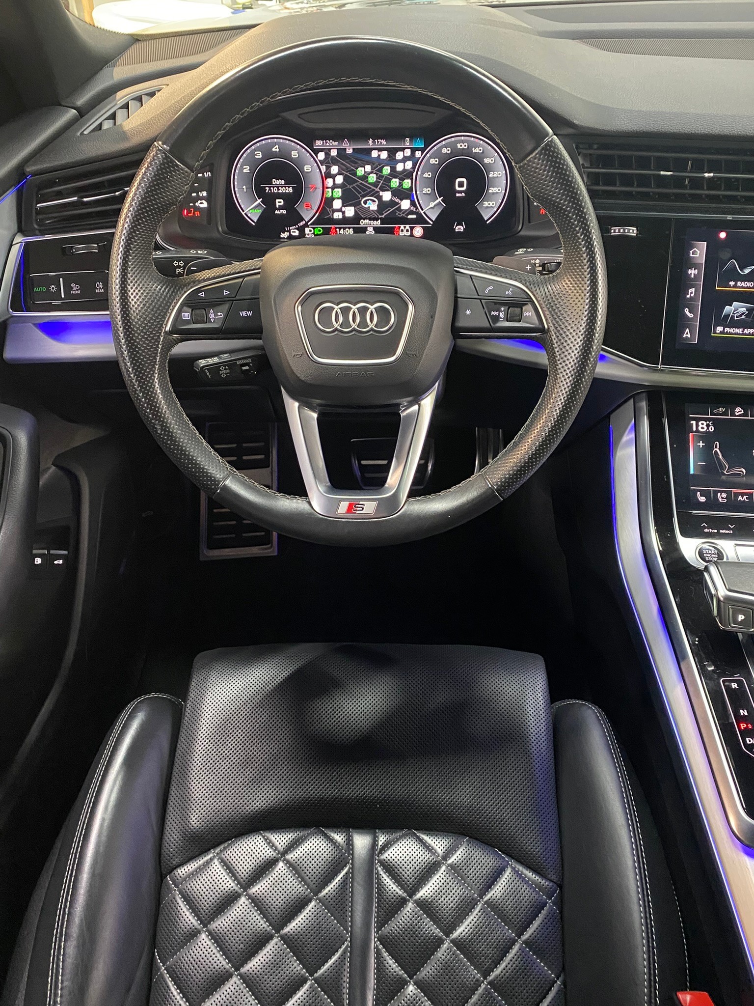 AUDI Q8 60 TFSI e quattro PHEV tiptronic-image-19
