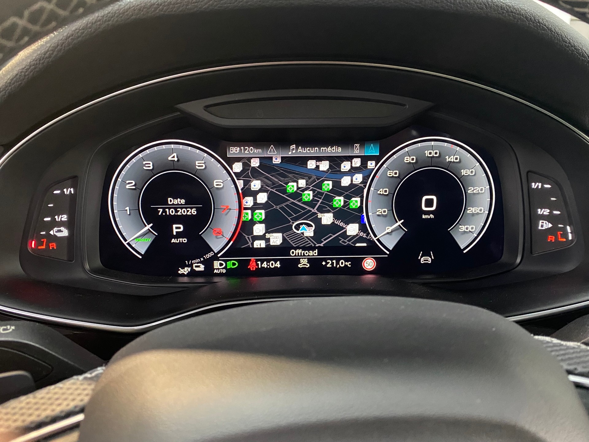 AUDI Q8 60 TFSI e quattro PHEV tiptronic-image-23