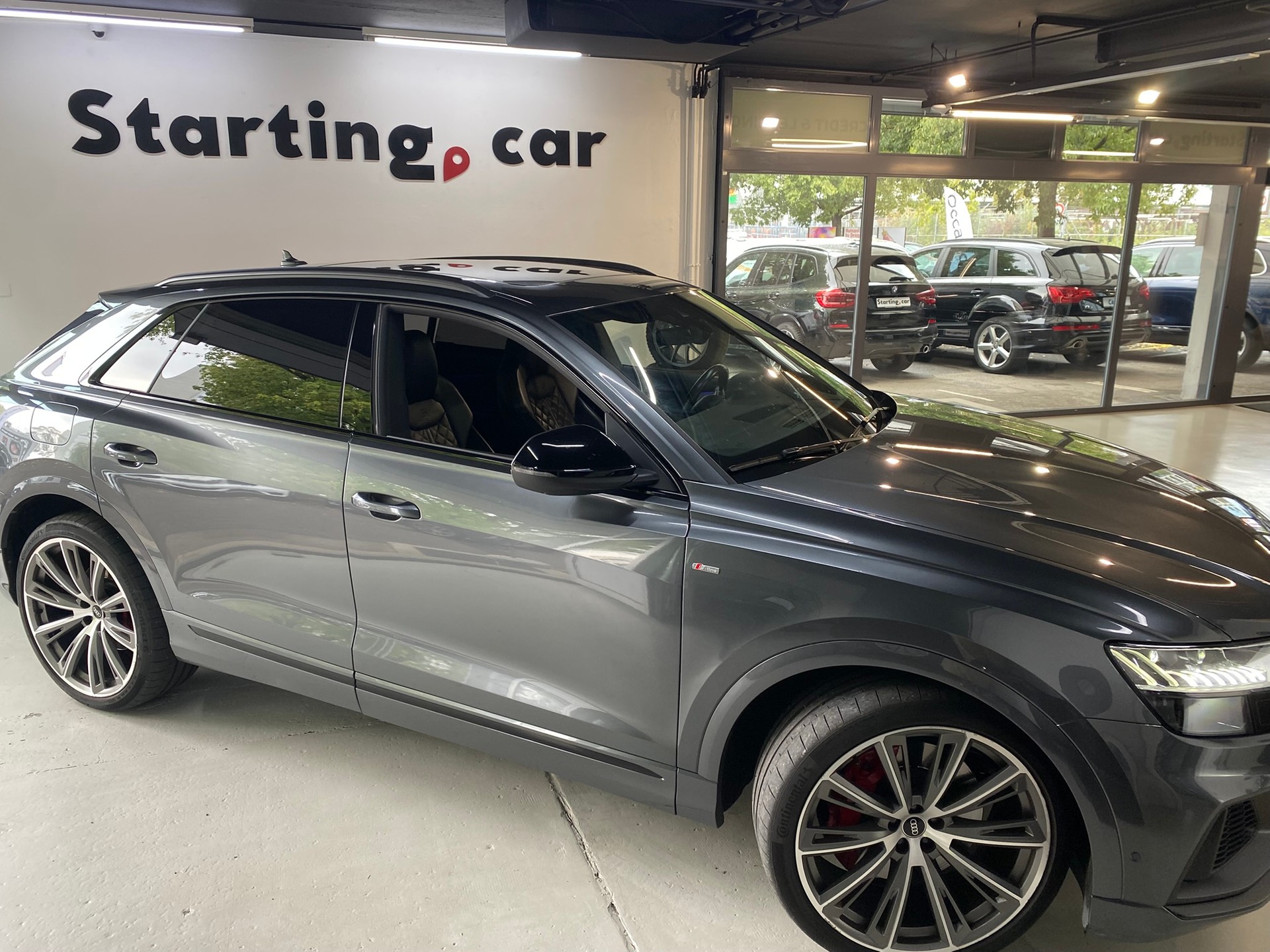 AUDI Q8 60 TFSI e quattro PHEV tiptronic-image-0