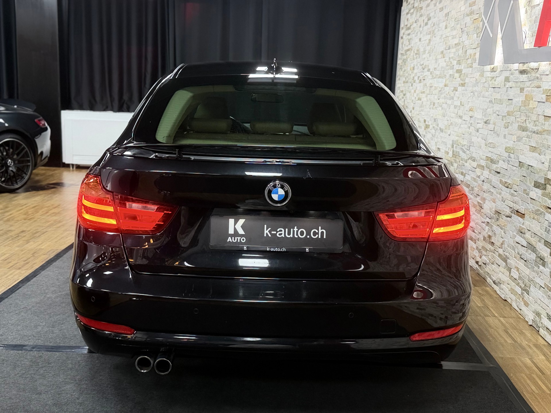BMW 328i GT xDrive Luxury Line Steptronic-image-5