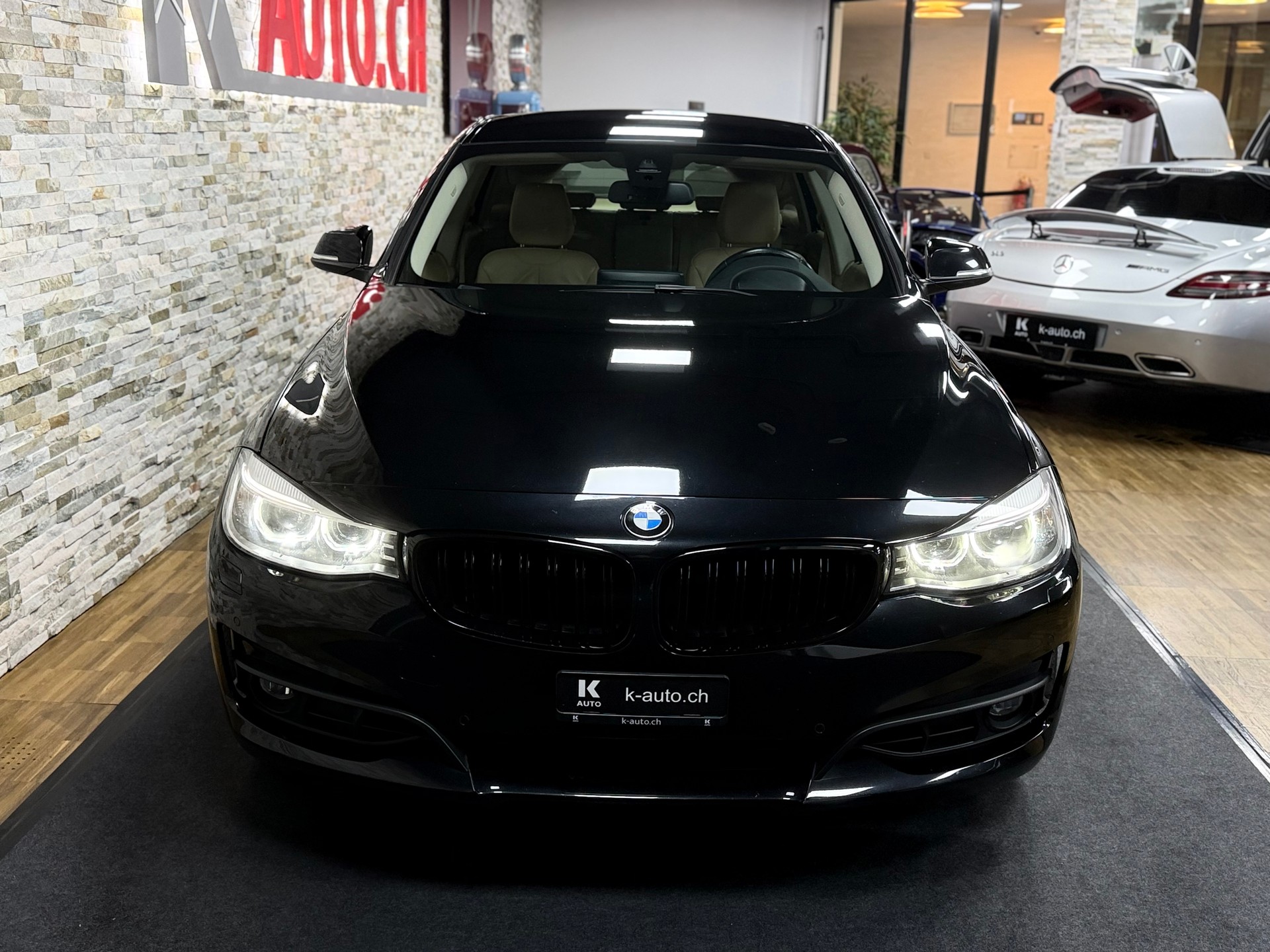 BMW 328i GT xDrive Luxury Line Steptronic-image-7