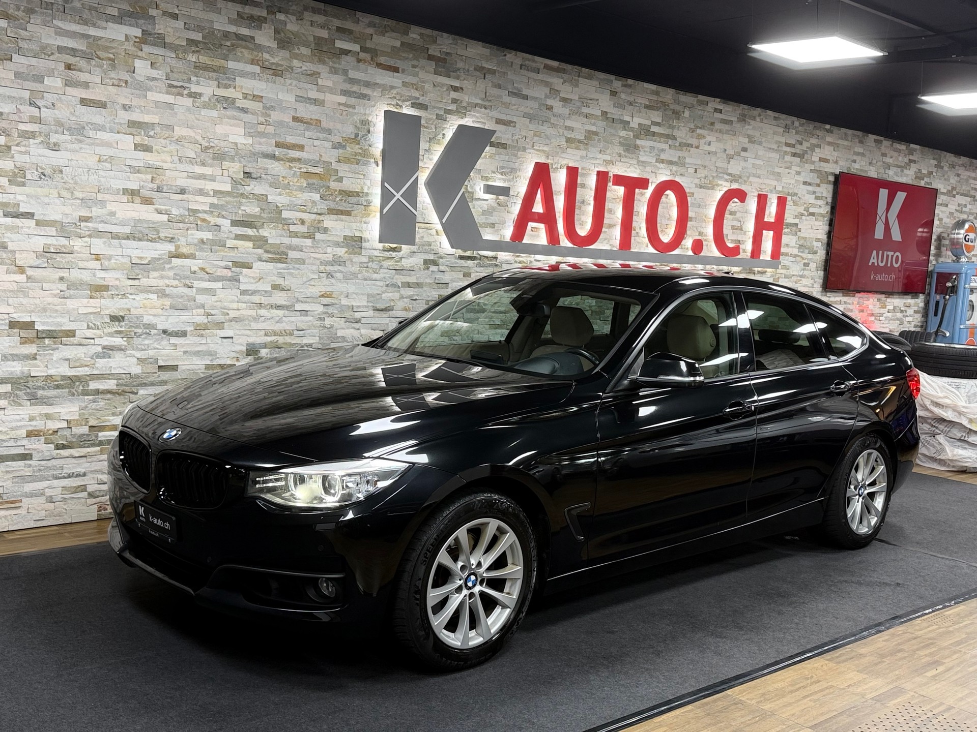 BMW 328i GT xDrive Luxury Line Steptronic-image-1