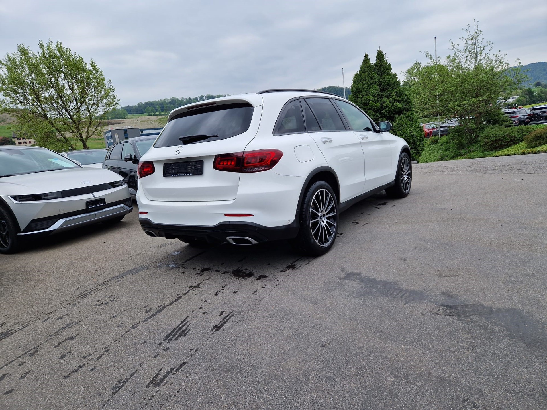 MERCEDES-BENZ GLC 300 Off-Road 4Matic 9G-Tronic-image-3