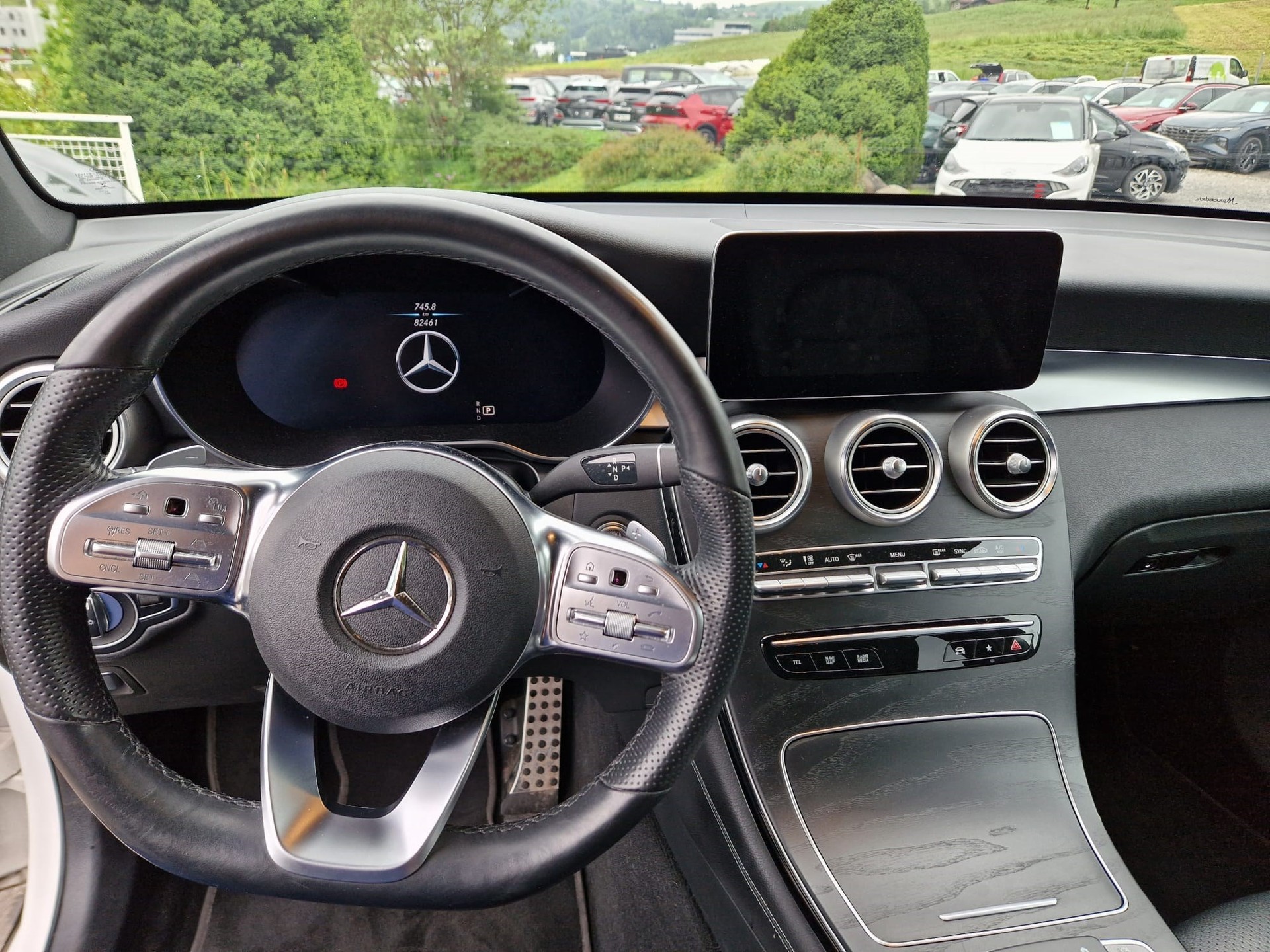 MERCEDES-BENZ GLC 300 Off-Road 4Matic 9G-Tronic-image-6