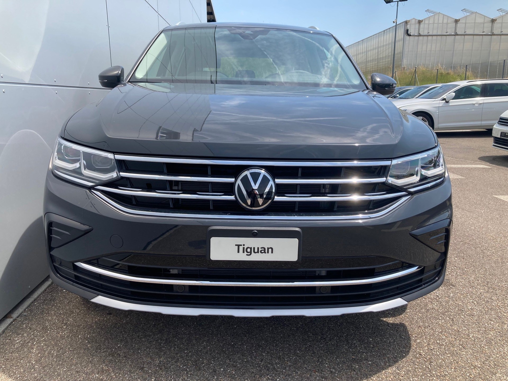 VW TIGUAN Benzin / Plug In-Hybrid-image-2