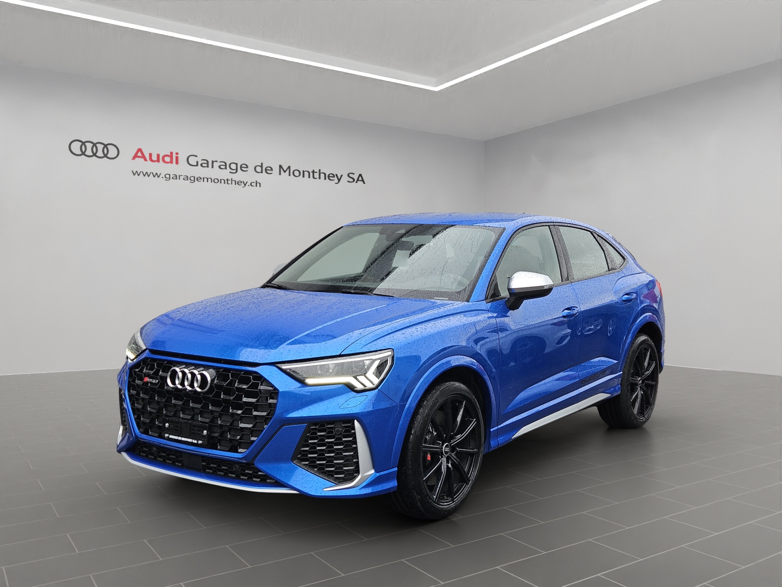AUDI RS Q3 Sportback quattro S tronic-image-0