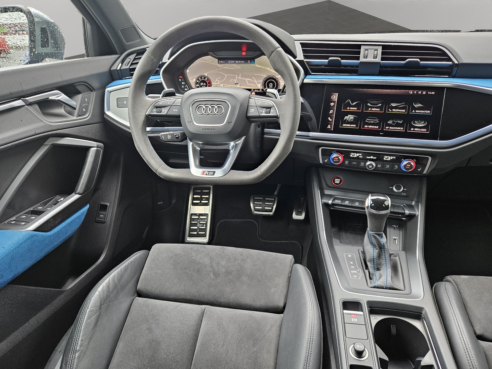 AUDI RS Q3 Sportback quattro S tronic-image-9