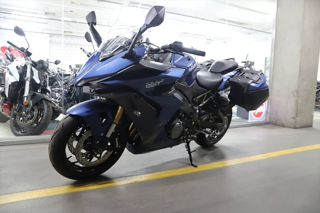 SUZUKI GSX-S 1000 GT Travel-image-2