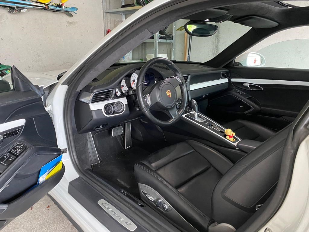 PORSCHE 911 Carrera 4 PDK-image-6