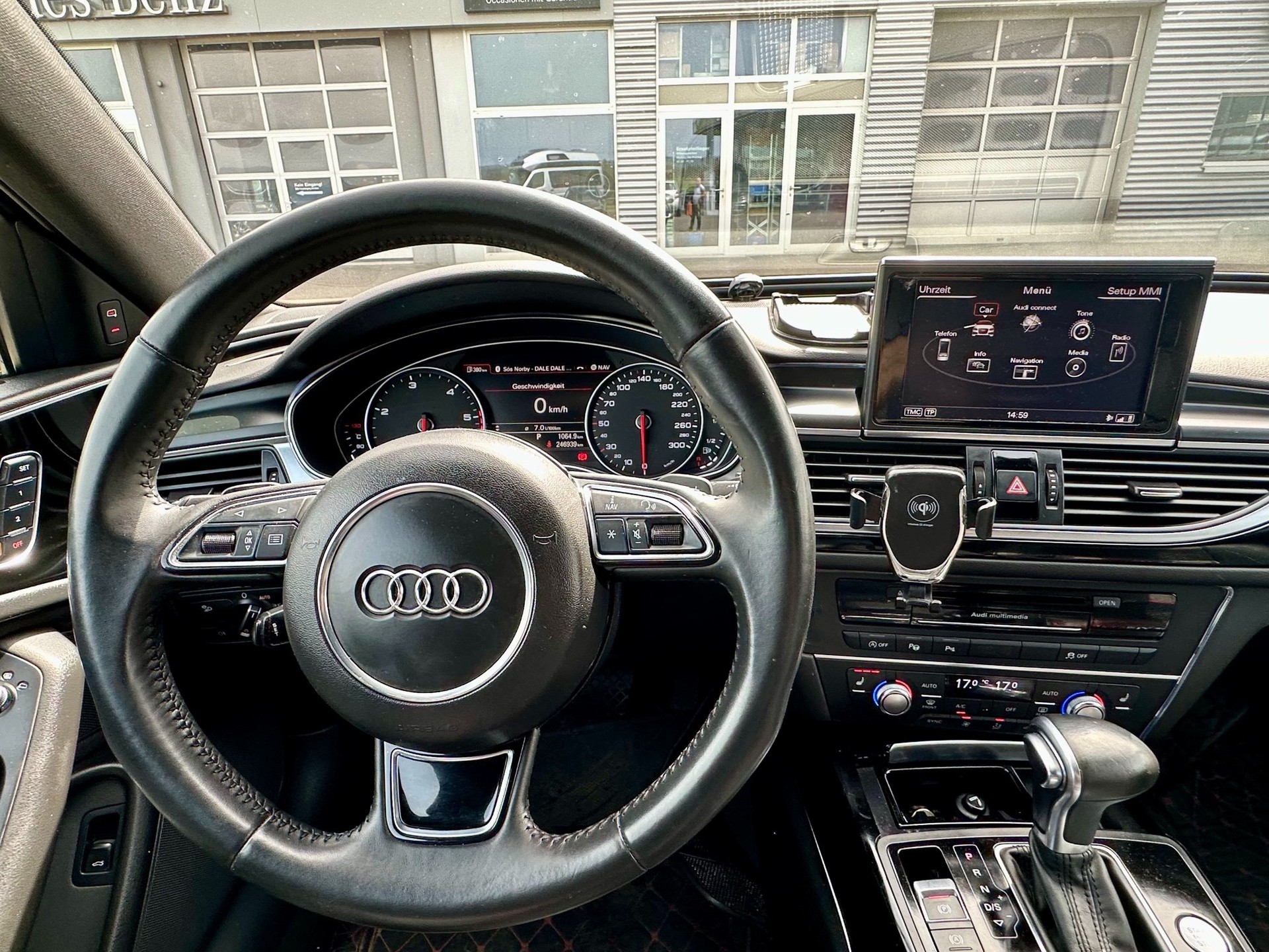 AUDI A6 Avant 3.0 TDI V6 quattro S-tronic-image-0