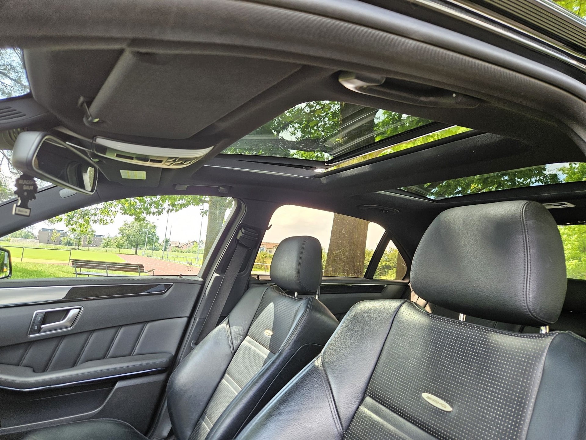 MERCEDES-BENZ E 63 AMG CGI 7G-Tronic-image-7