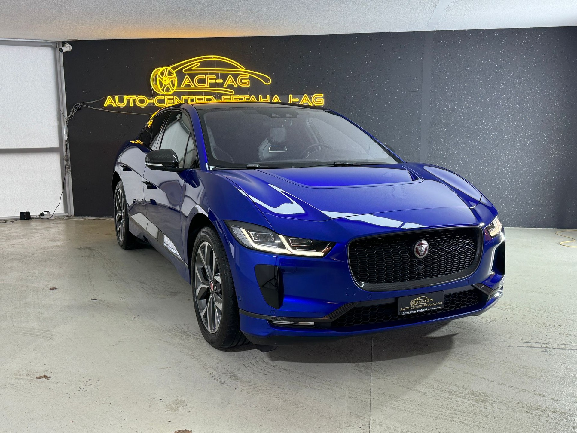 JAGUAR I-Pace EV400 S AWD-image-2