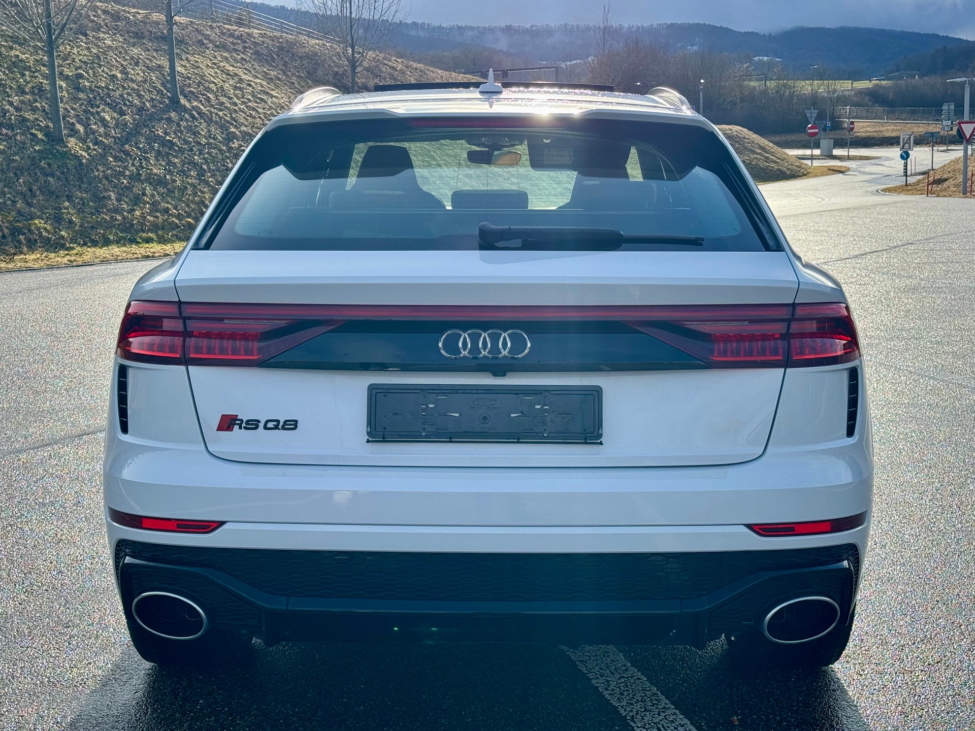 AUDI RSQ8 quattro tiptronic-image-4